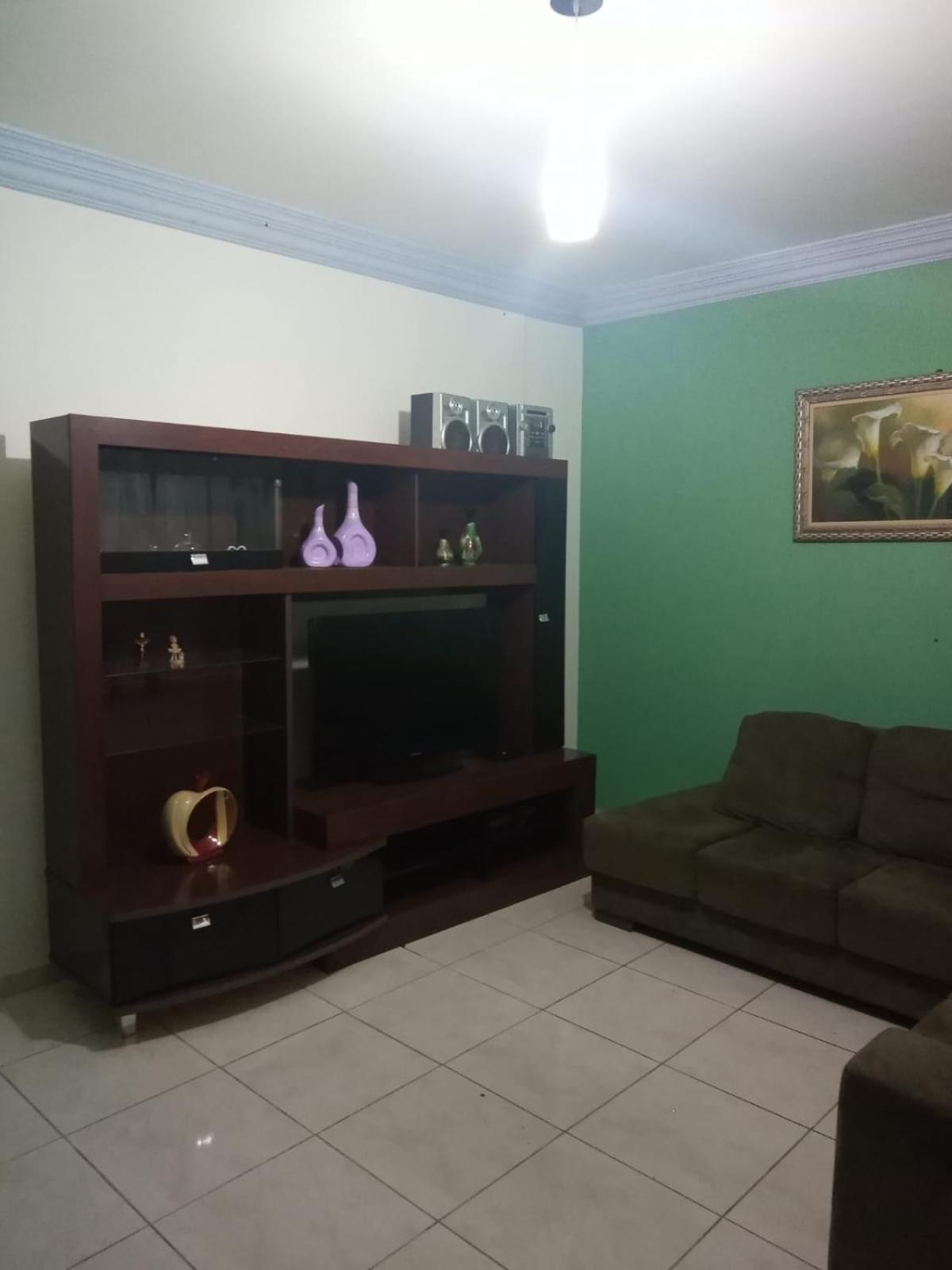 Family Room photo 1