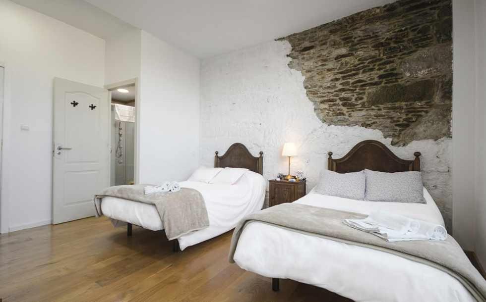 Double Room with Mountain View - Photo 2