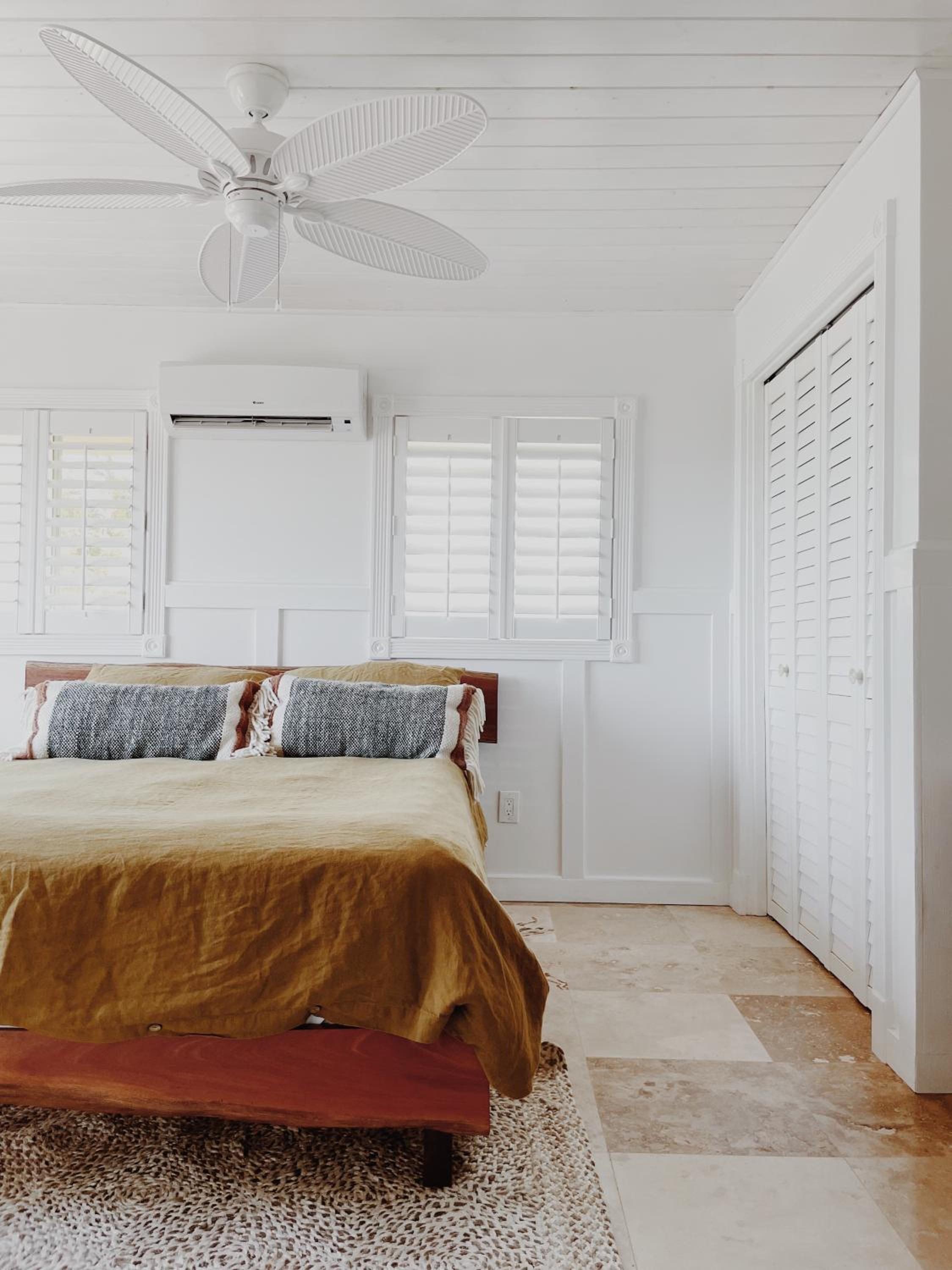 Queen Room with Balcony photo 1