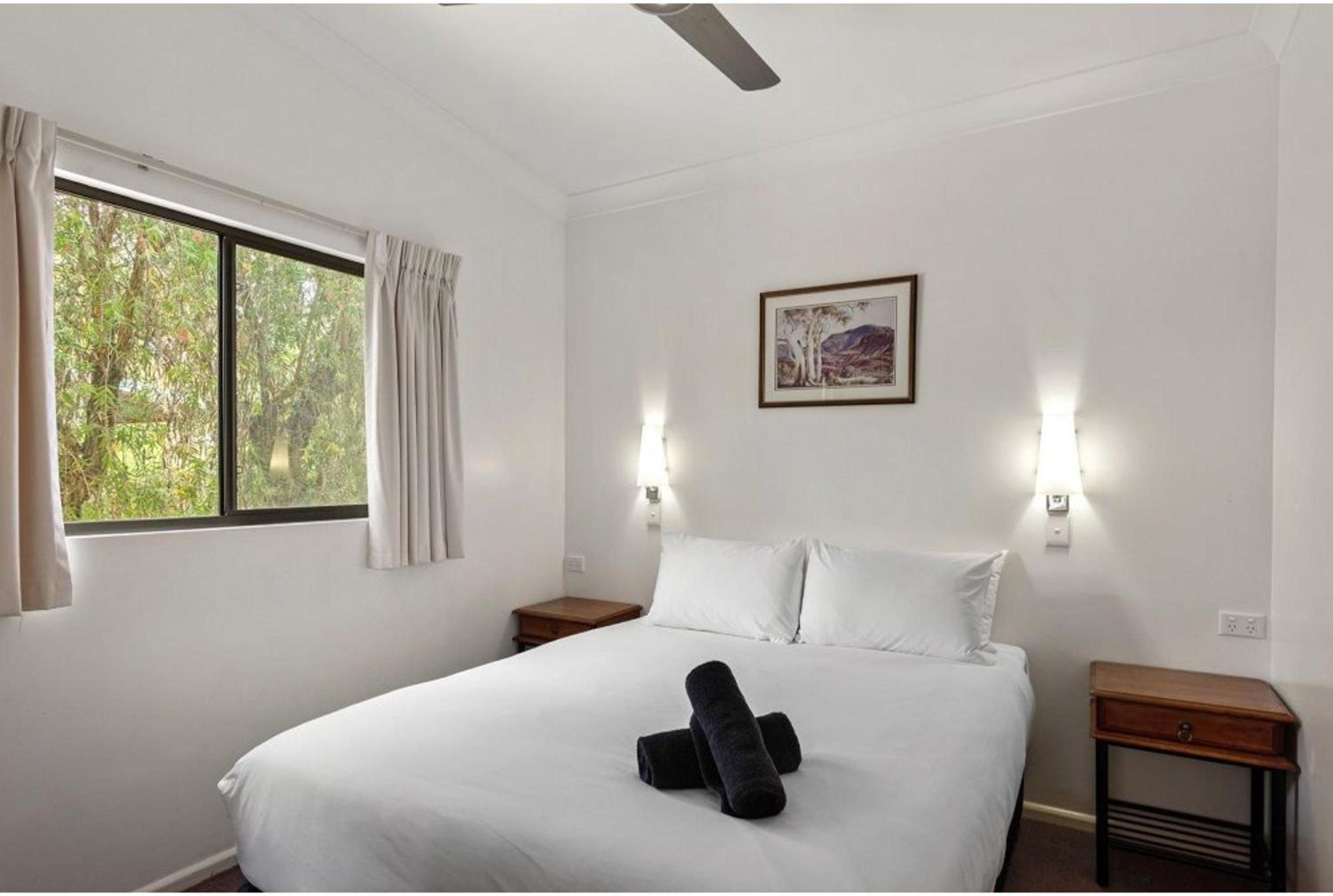Two-Bedroom Bungalow thumbnail 6