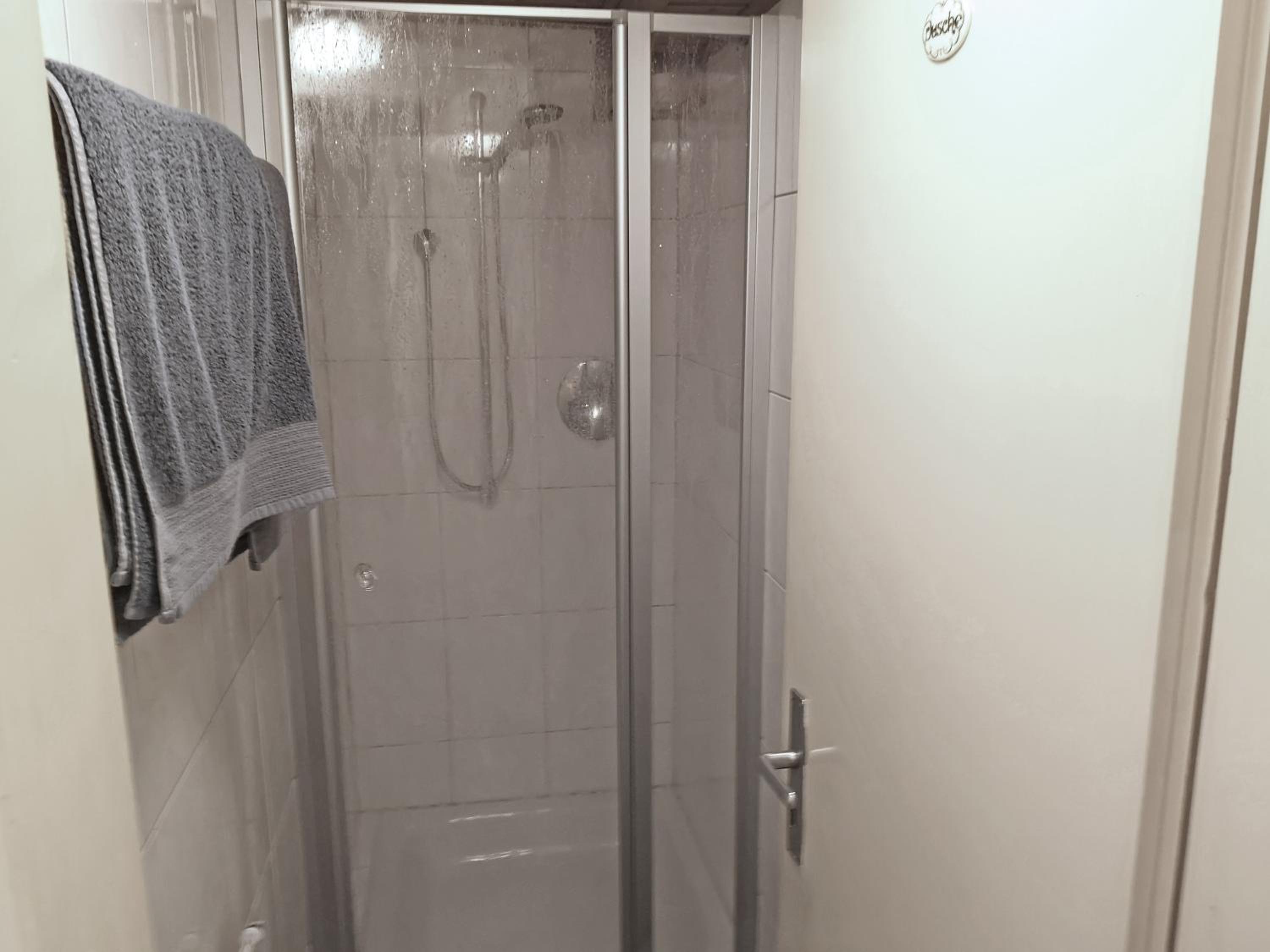 Double Room with Private External Bathroom photo 2
