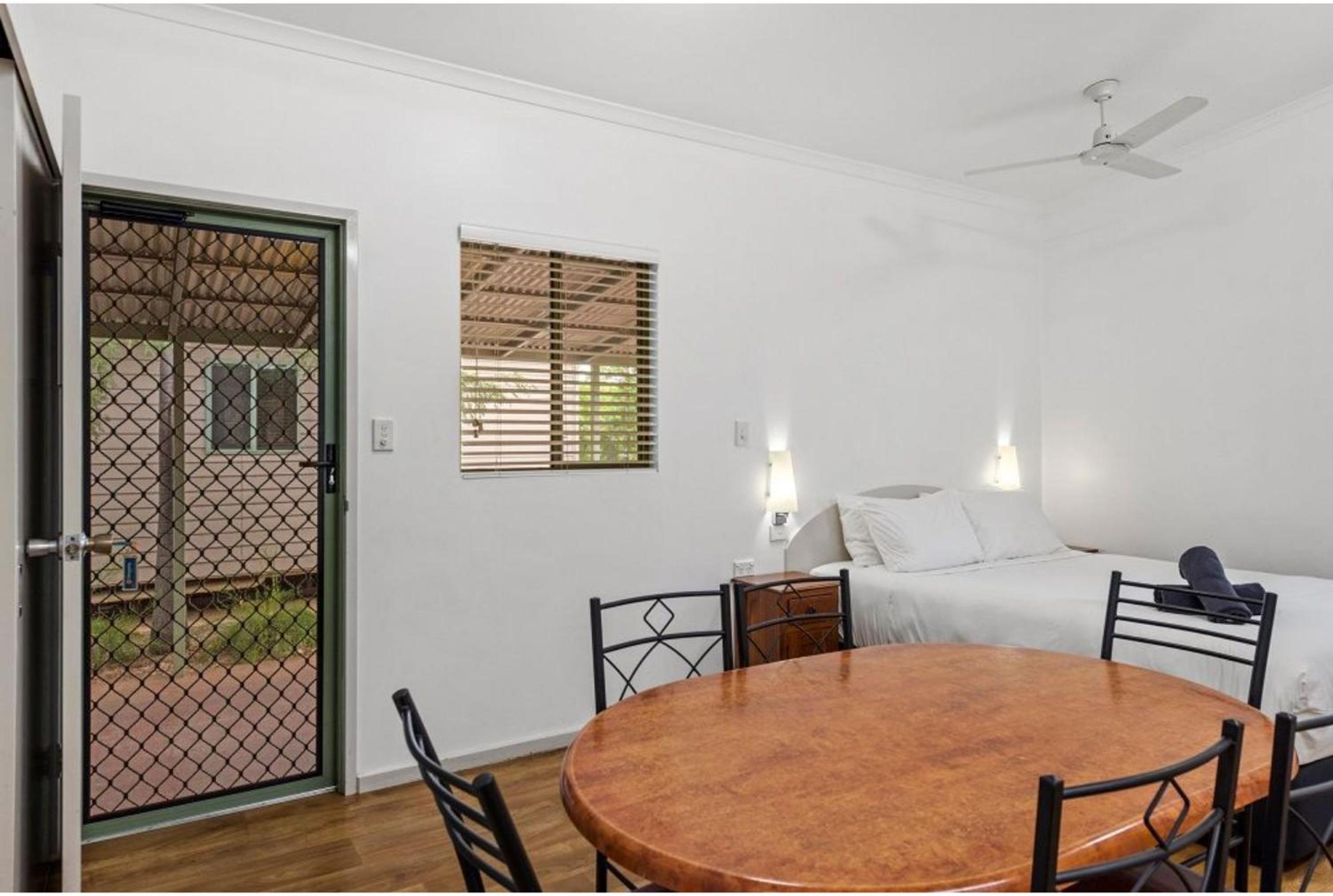 Standard One-Bedroom Cabin - Photo 1