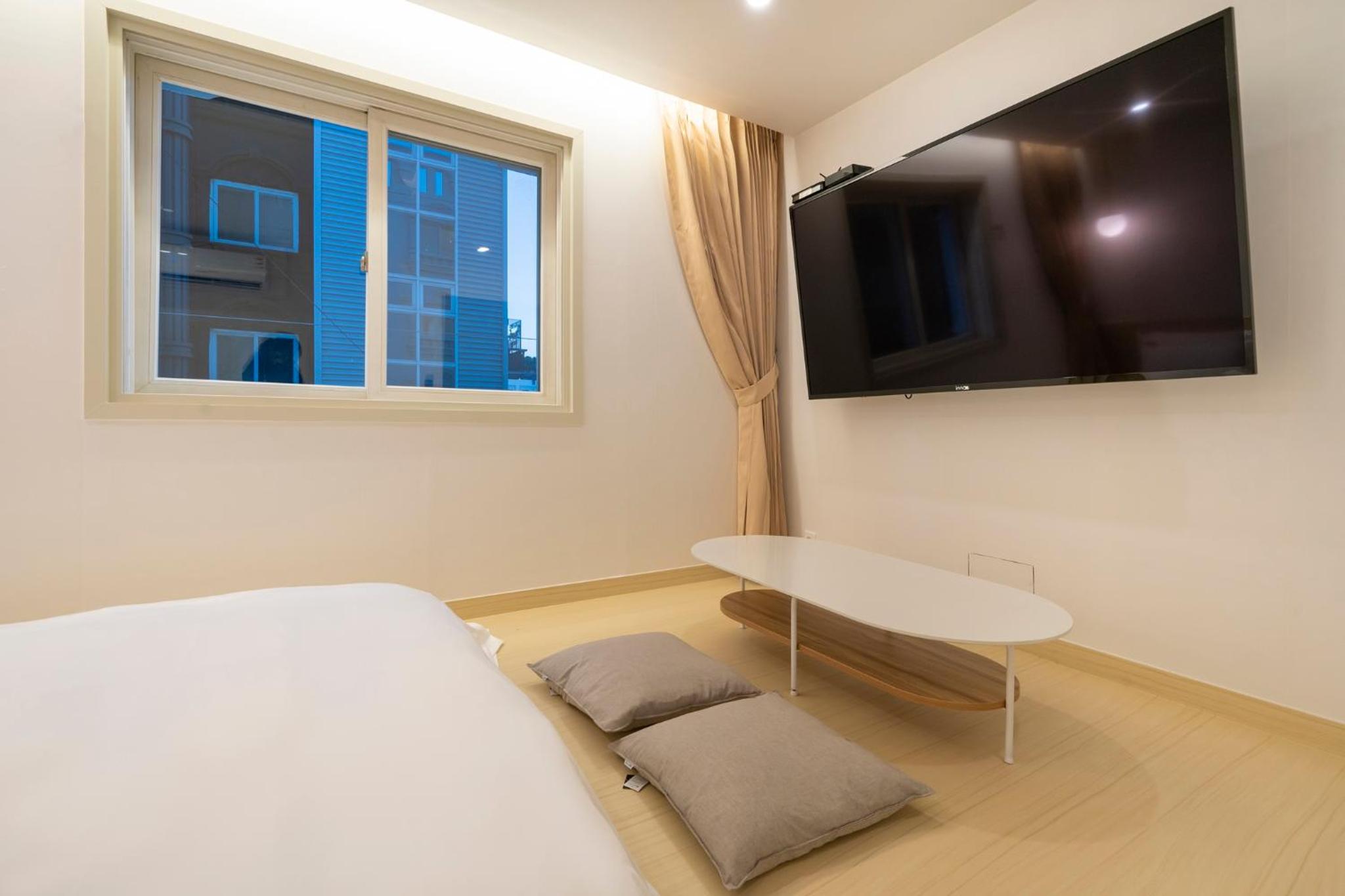 Incense Deluxe Double Room