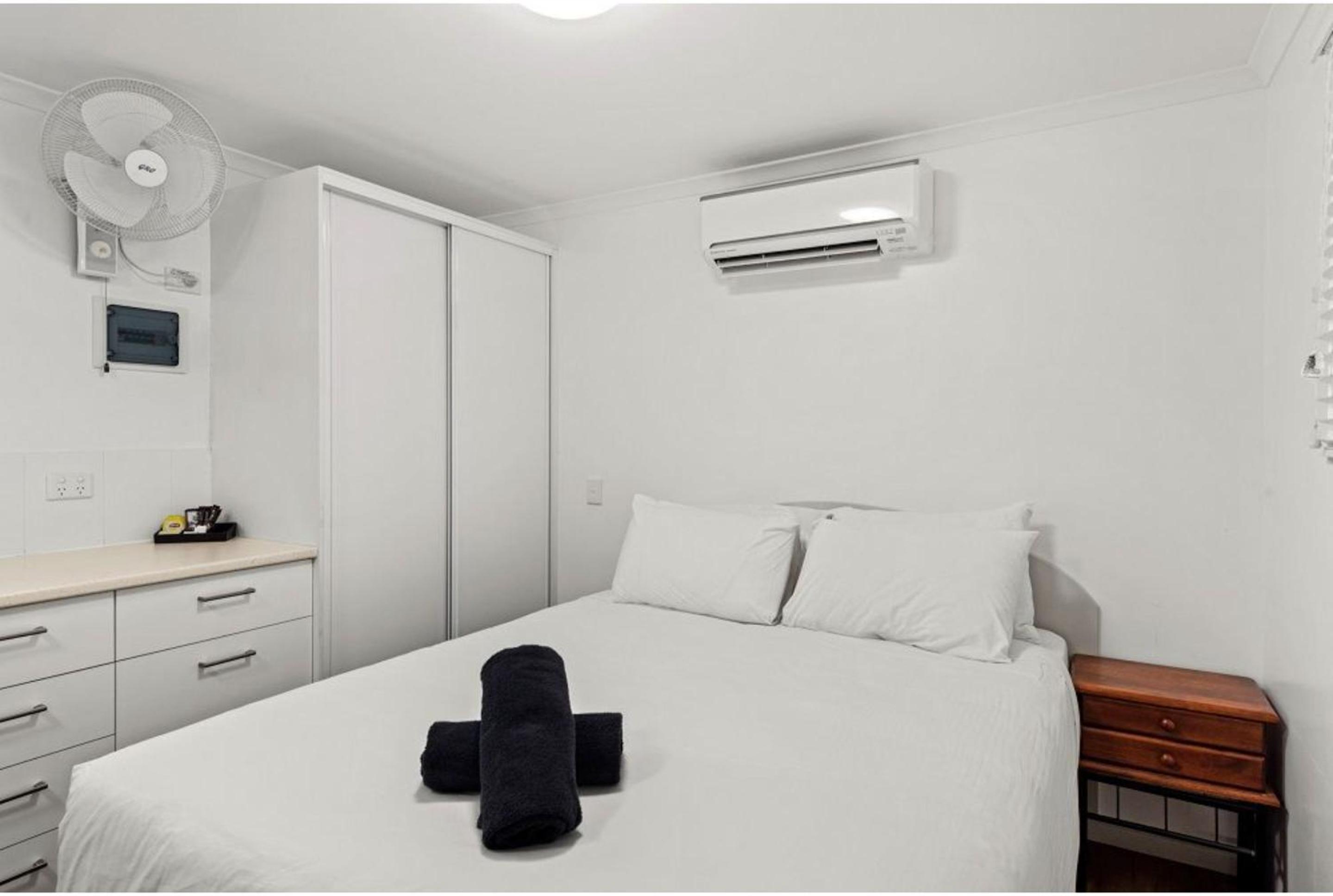 Standard Cabin (No Bathroom) - Photo 5
