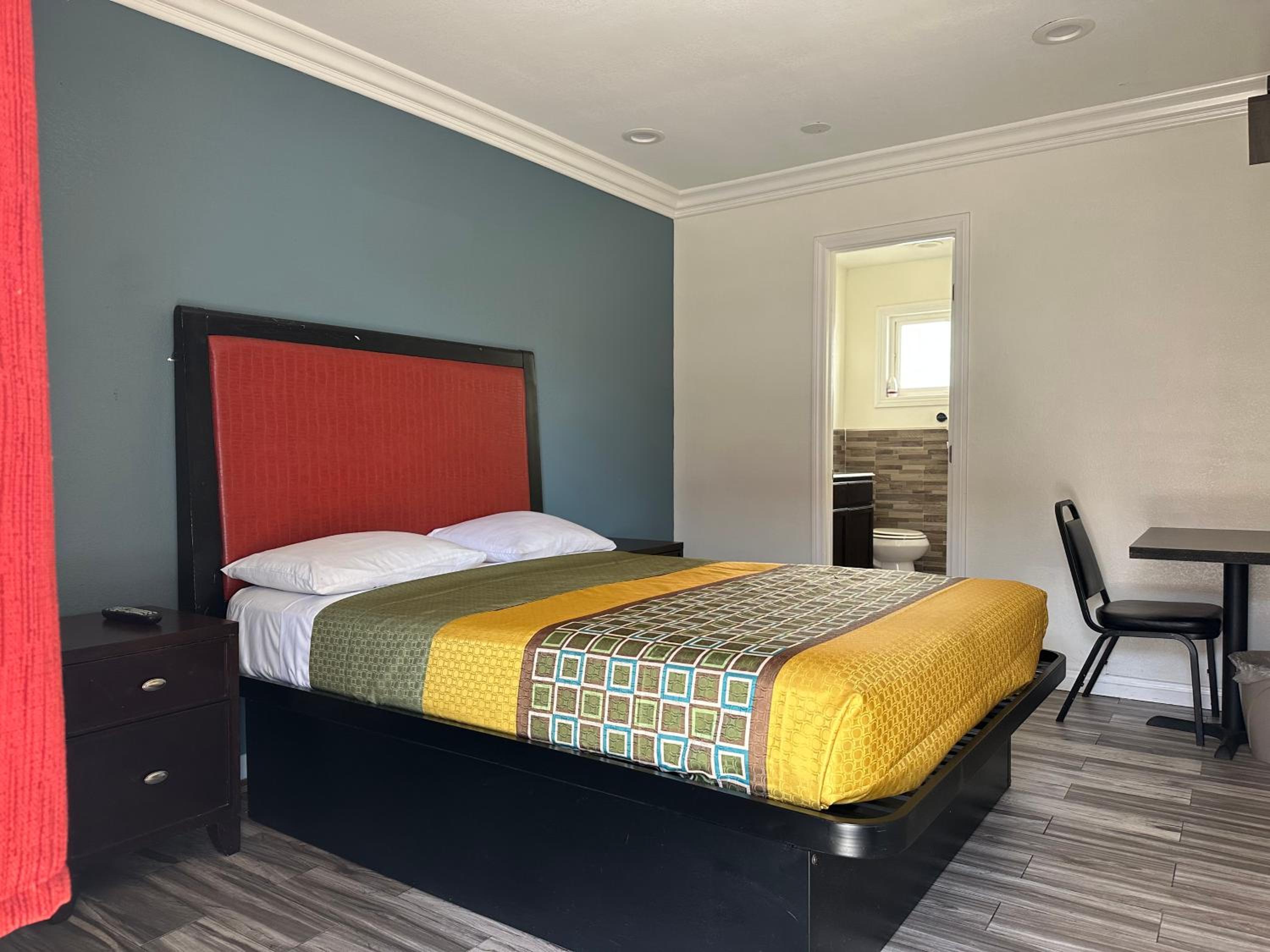 Superior Queen Room photo 1