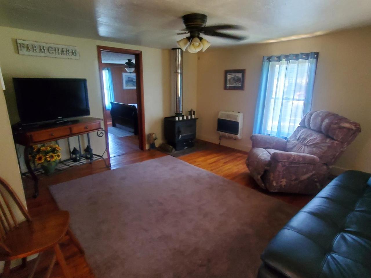 Two-Bedroom House photo 1