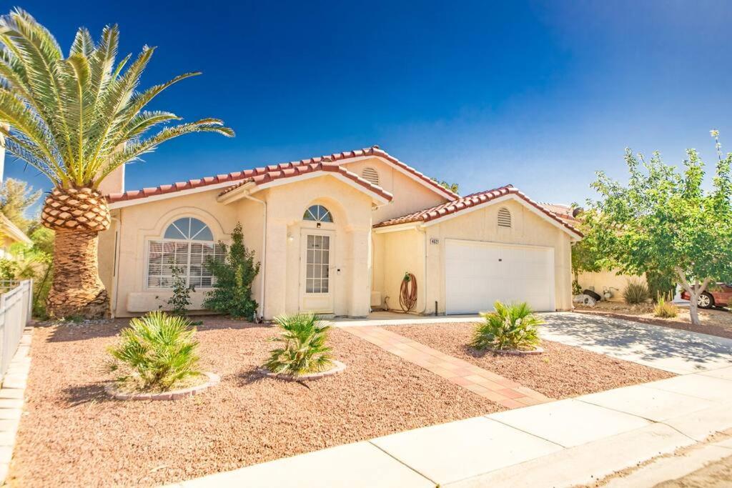 Four-Bedroom House - Photo 41