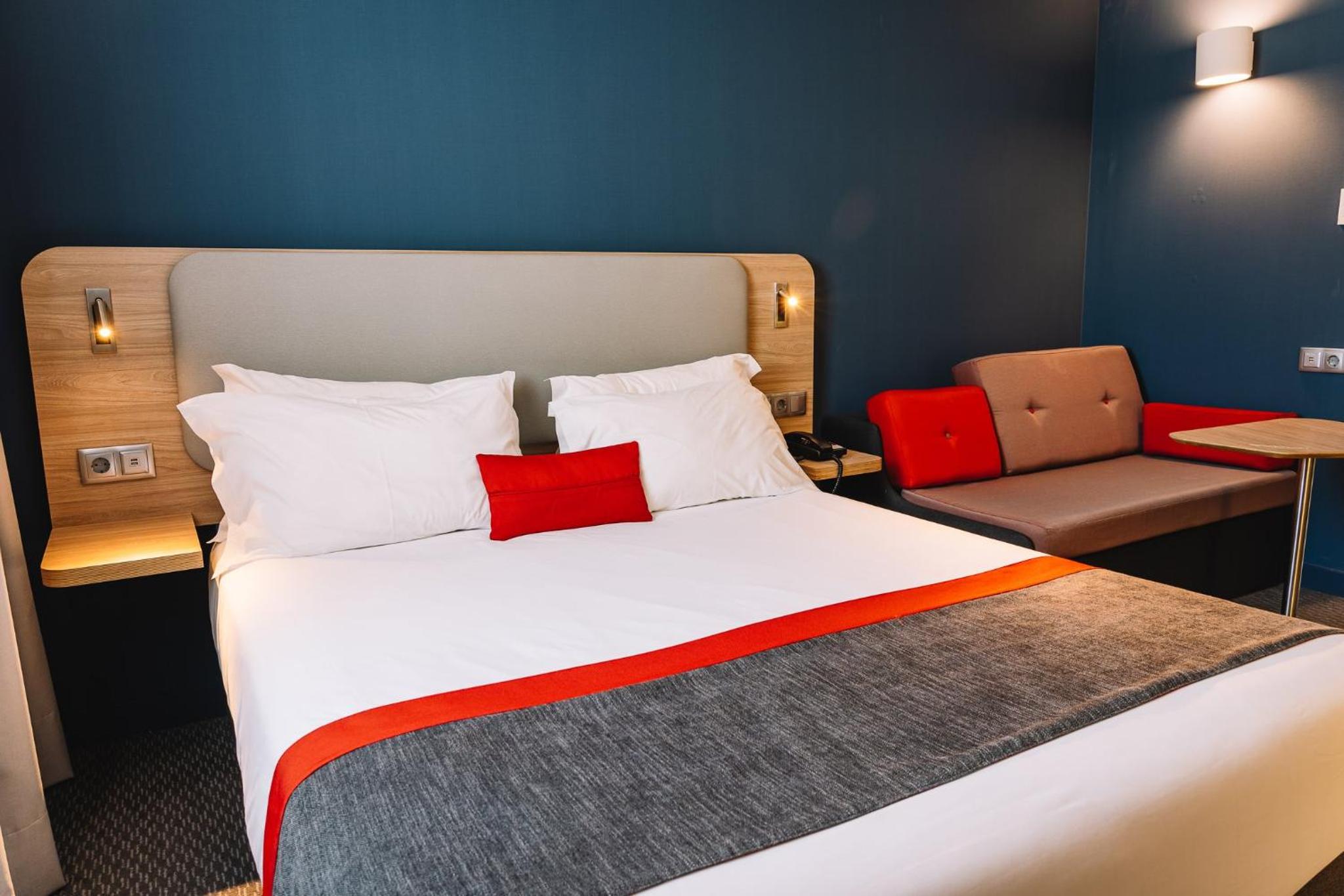 Standard Double Room with Free Breakfast