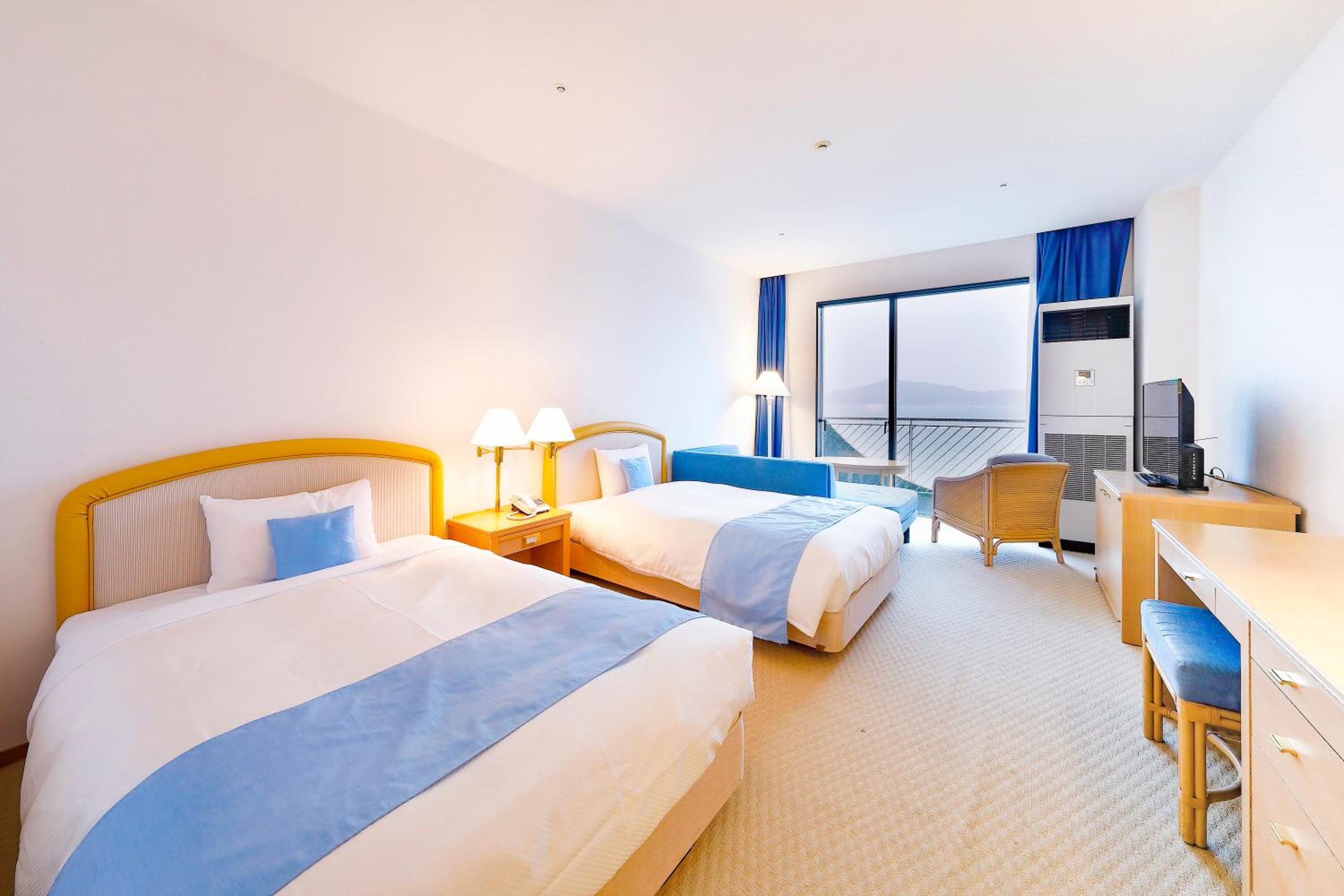 Superior Twin Room(Top Floor) - Indoor Bath - Non-Smoking - Photo 1