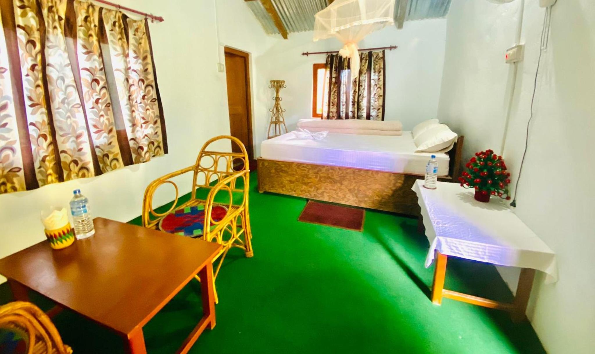 Deluxe Single Room