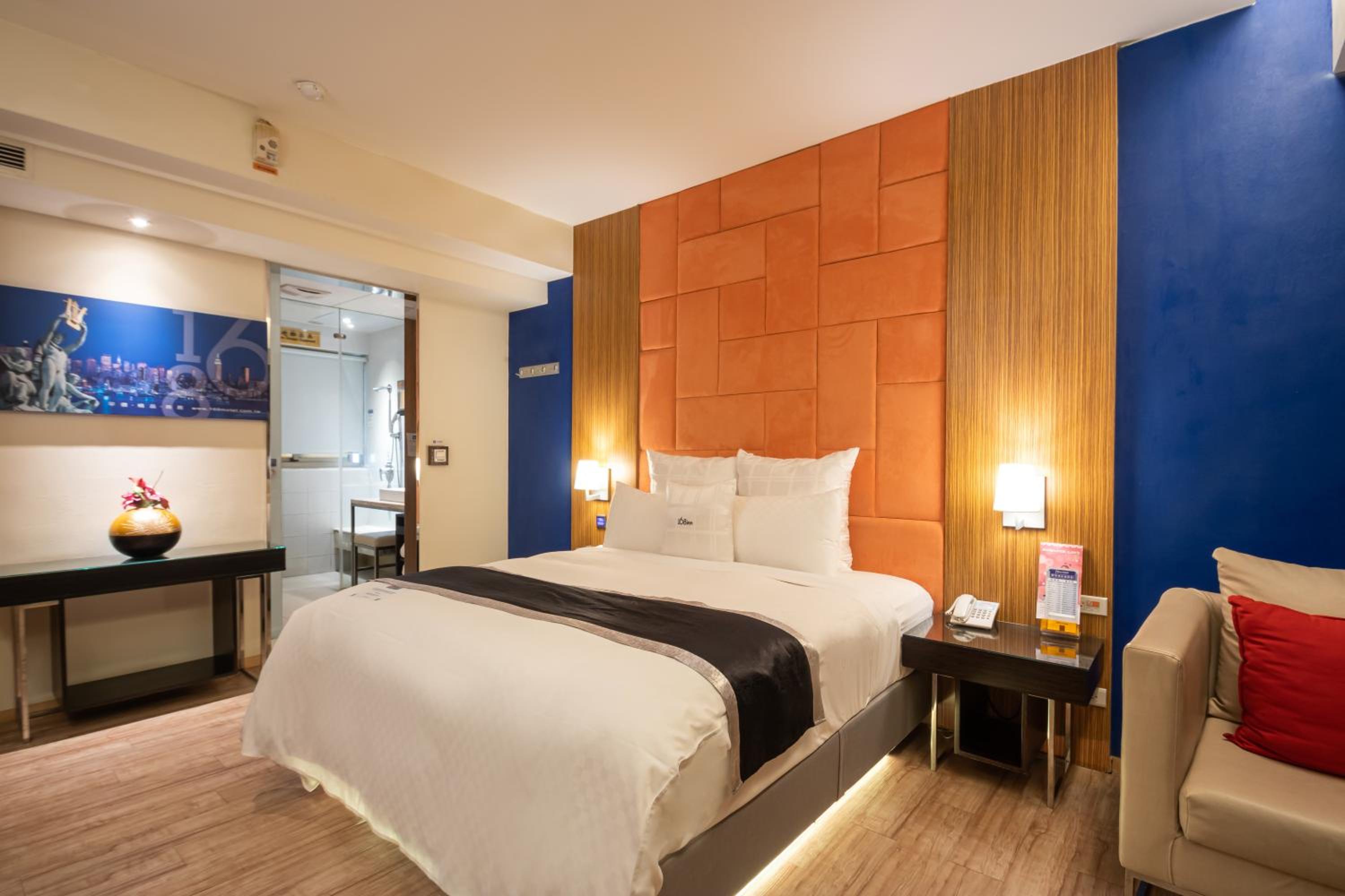 Classic Single Room