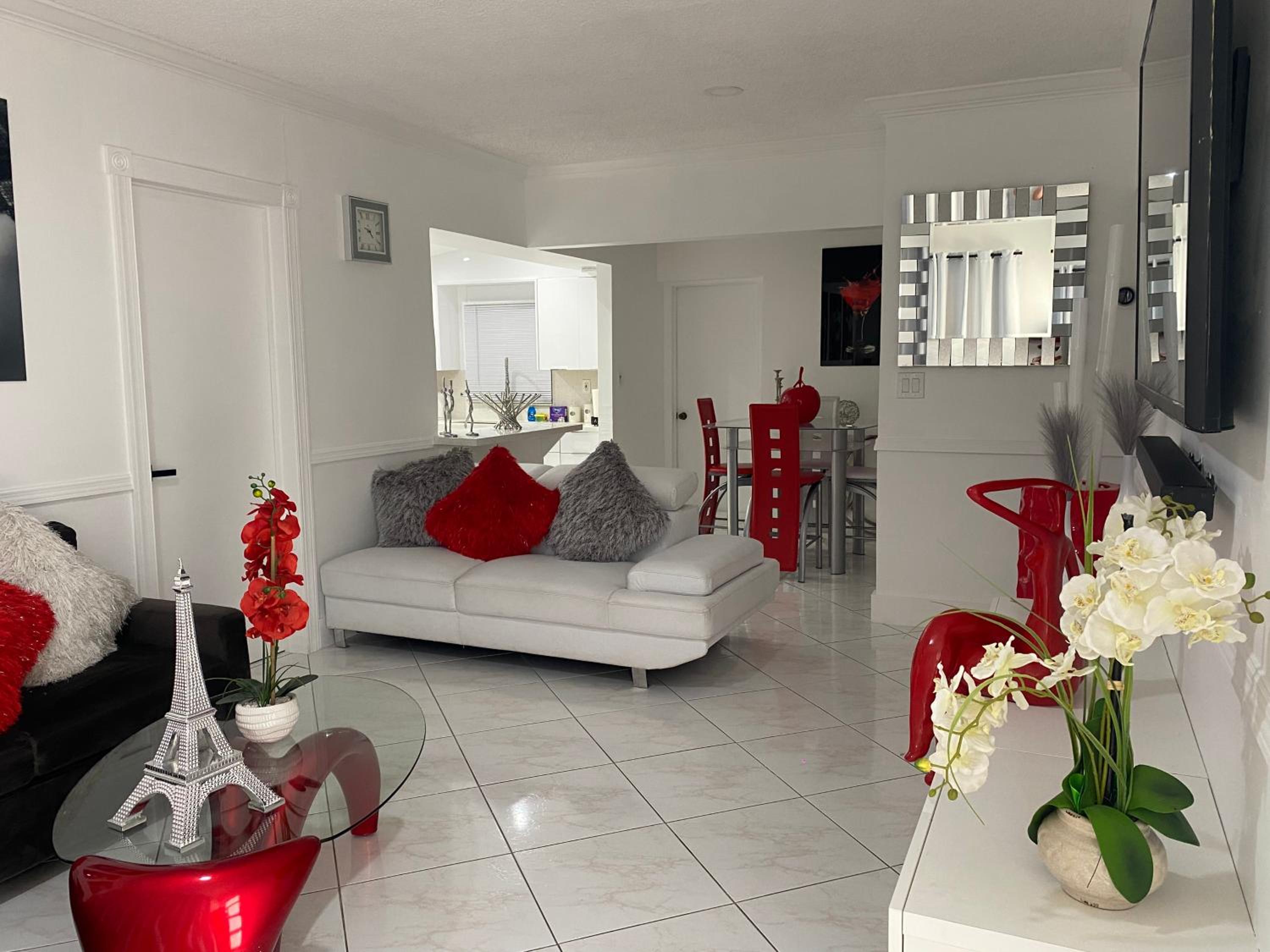 Two-Bedroom House photo 1