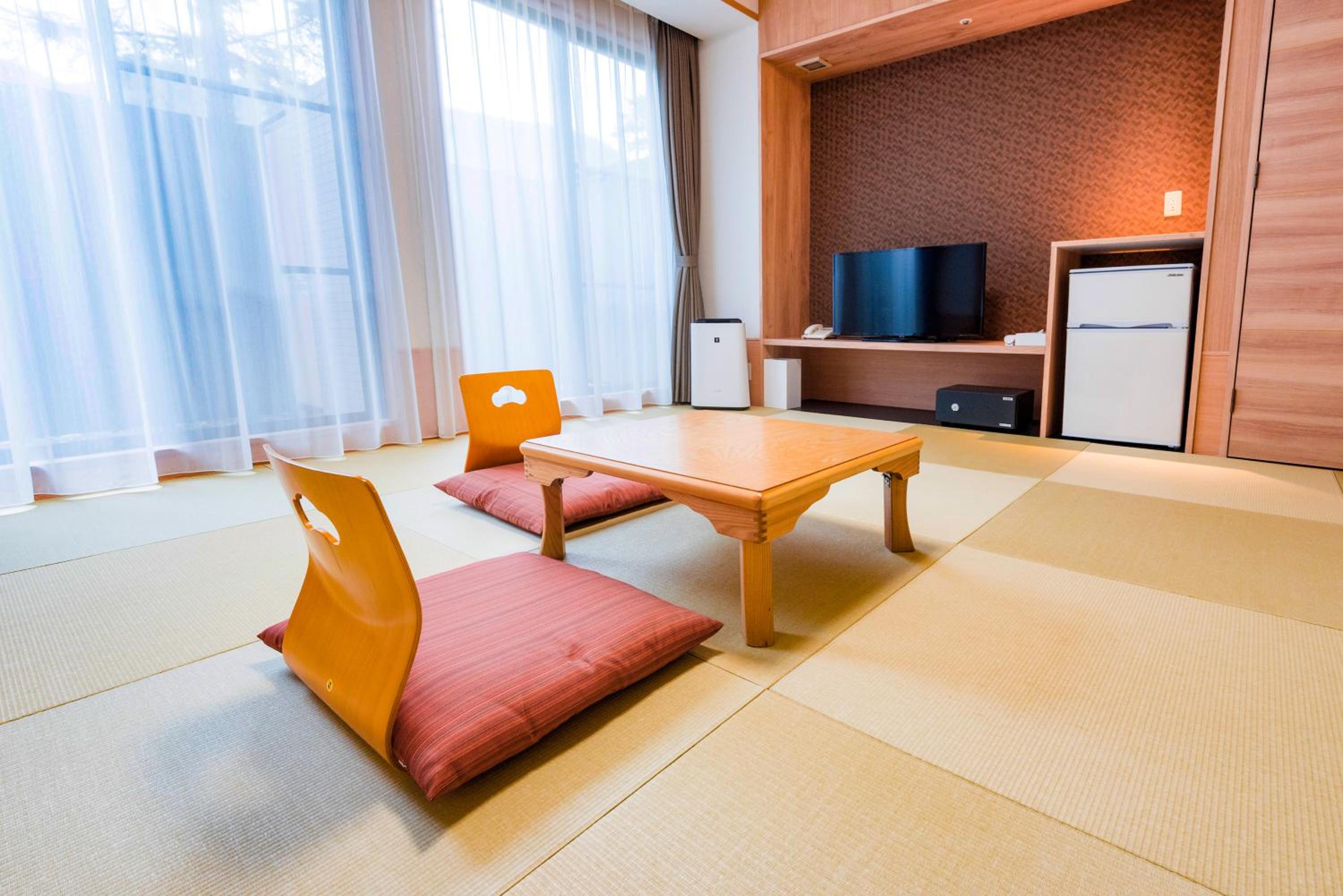 Standard Japanese-Style-Room 18 sqm - Shower Only - Non-Smoking photo 2