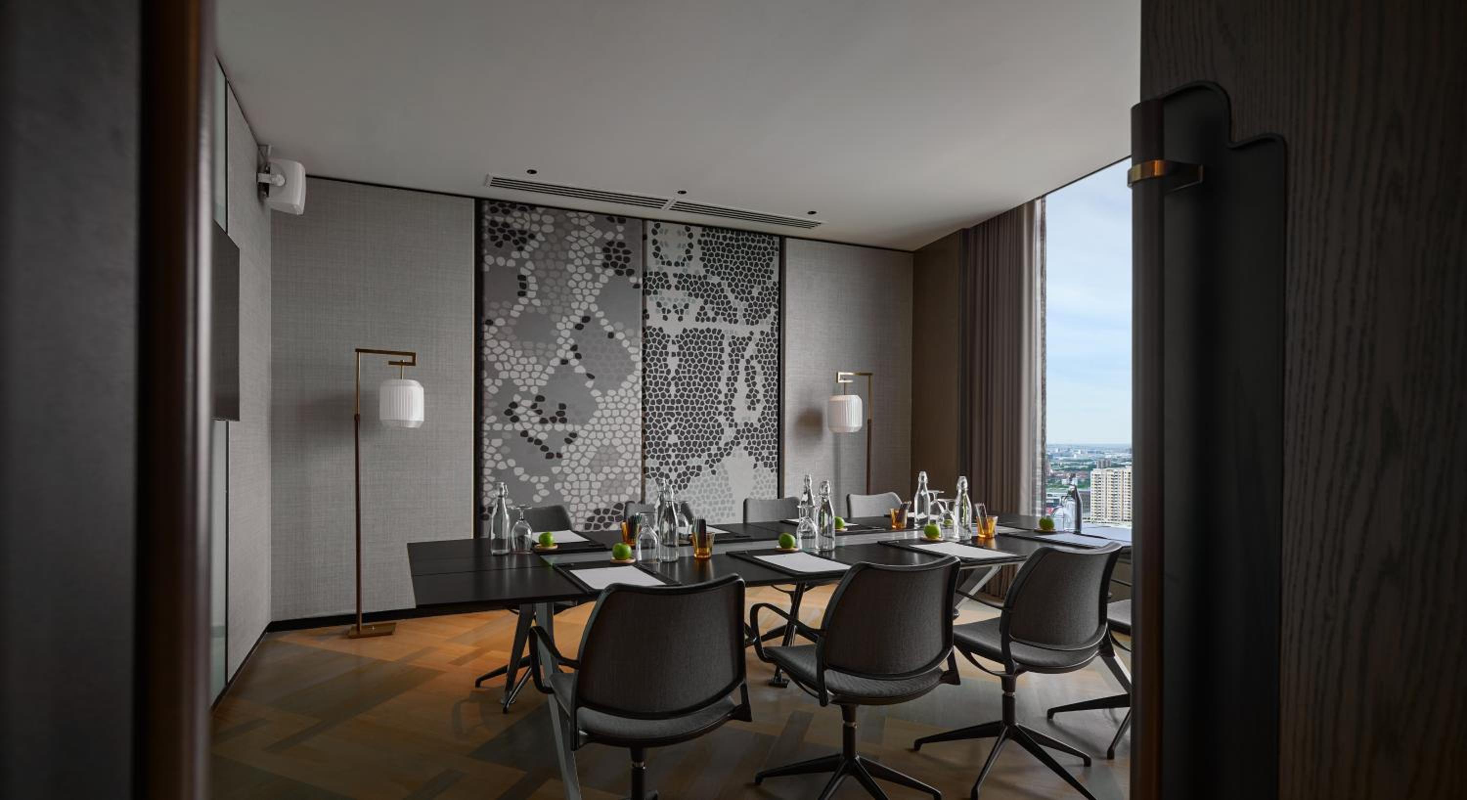 Executive King Room - Photo 8