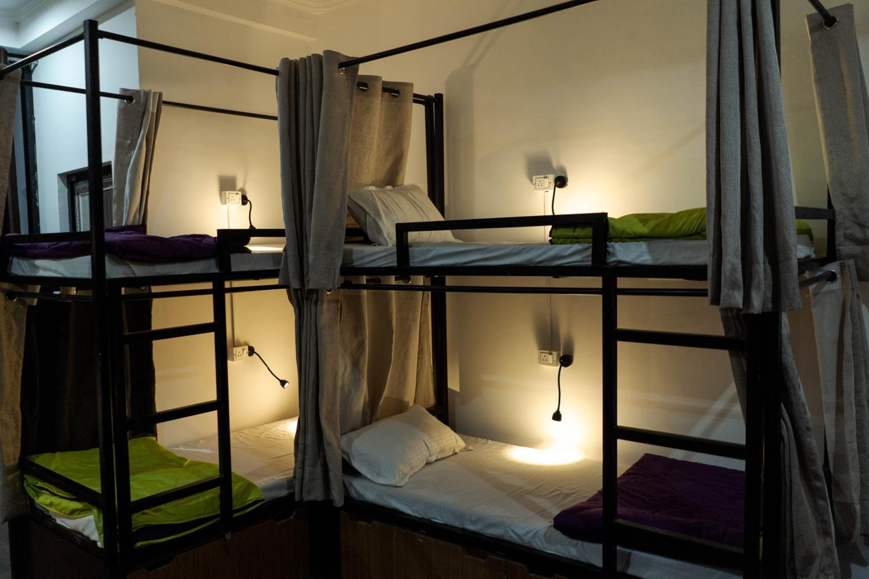 Bed in 10-Bed Mixed Dormitory Room photo 2