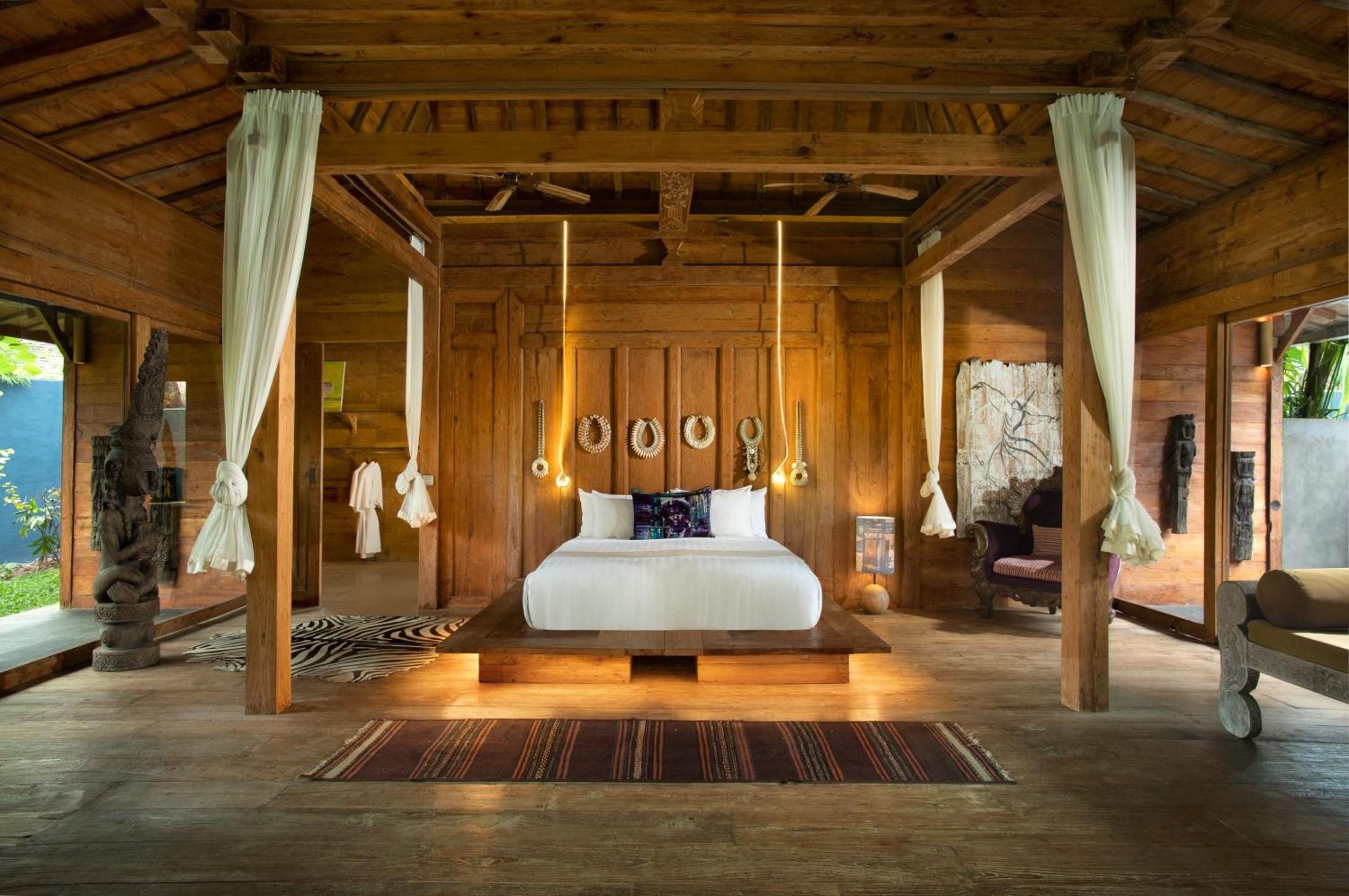Grand Double Room thumbnail 6