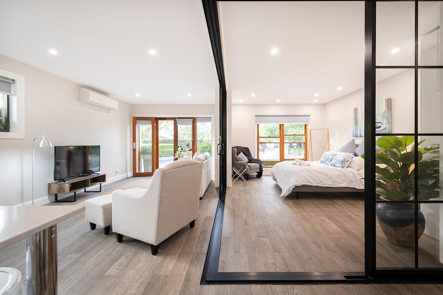 One-Bedroom Apartment - Photo 11