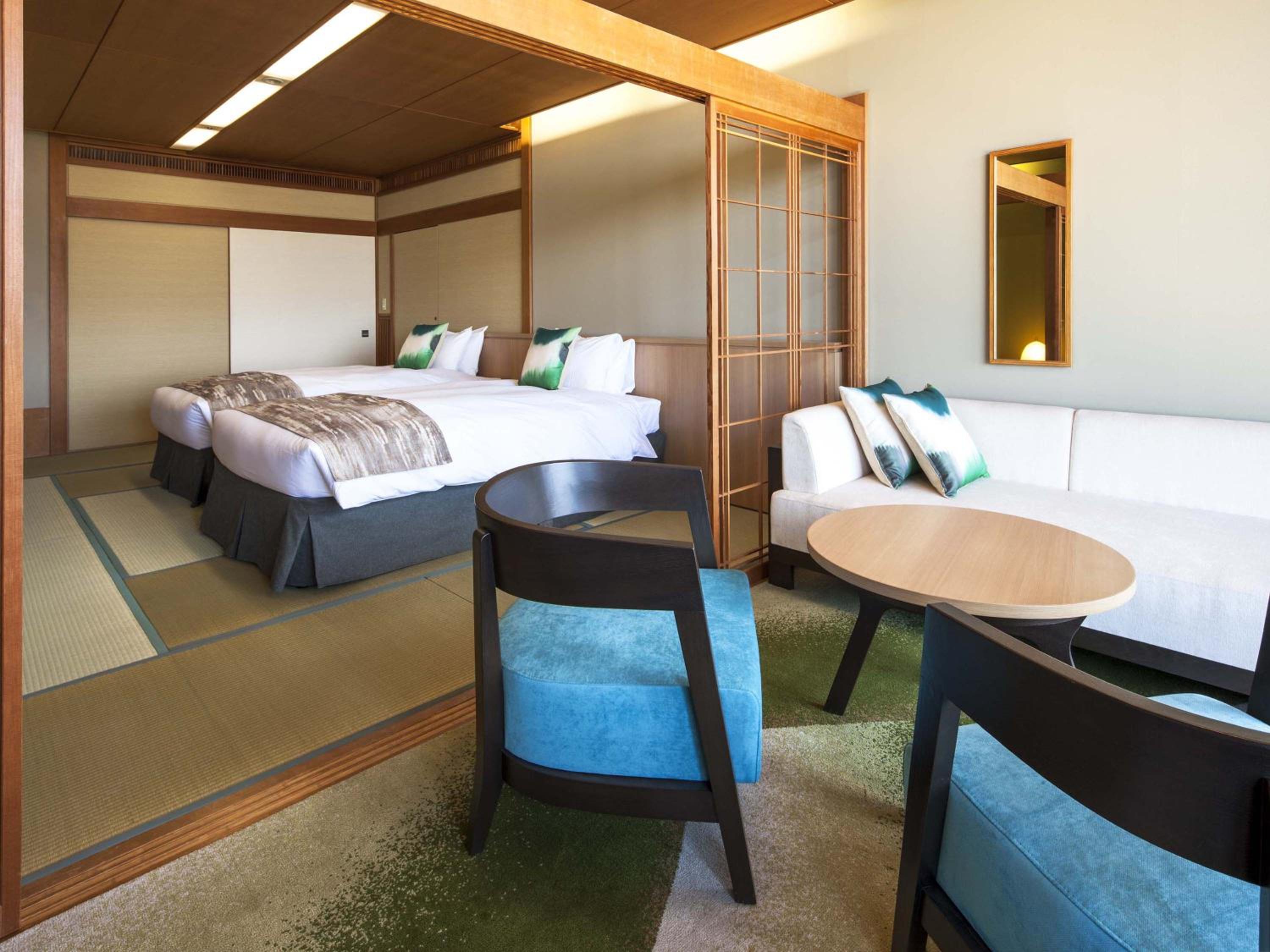Superior Twin Room with Tatami Area (Highest Floor) - Non-Smoking - Photo 5