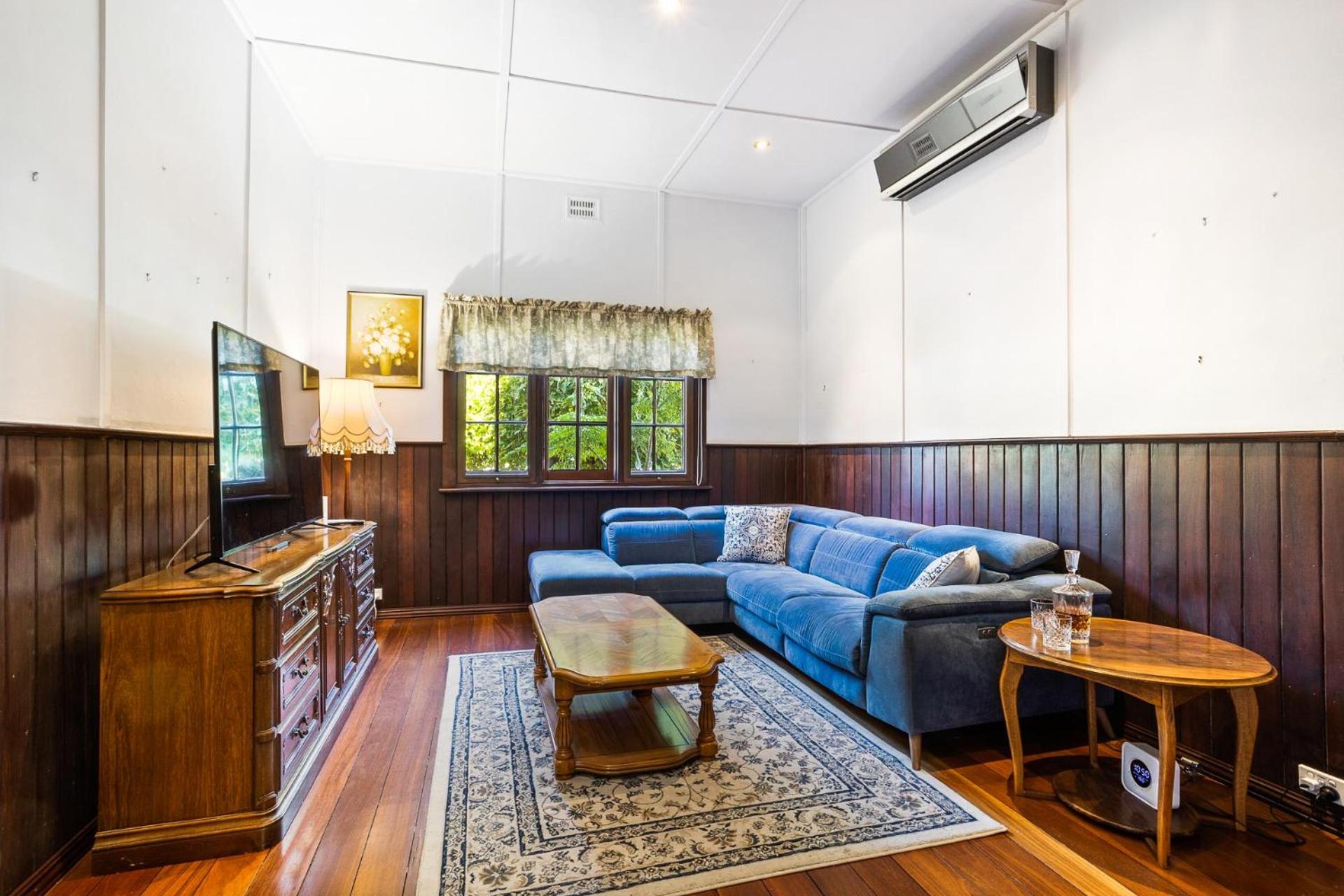 Three-Bedroom House photo 1