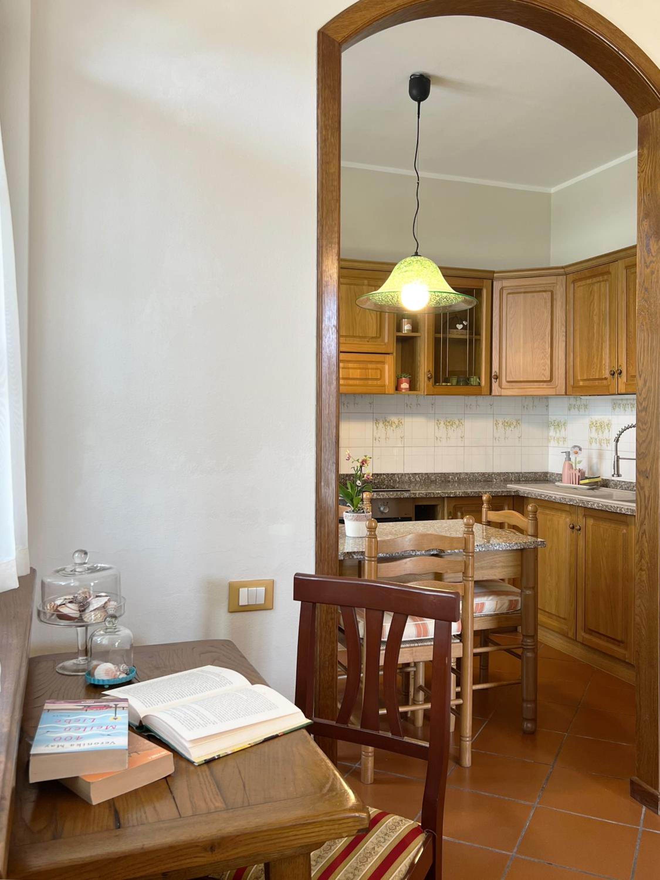 Two-Bedroom Suite - Photo 3
