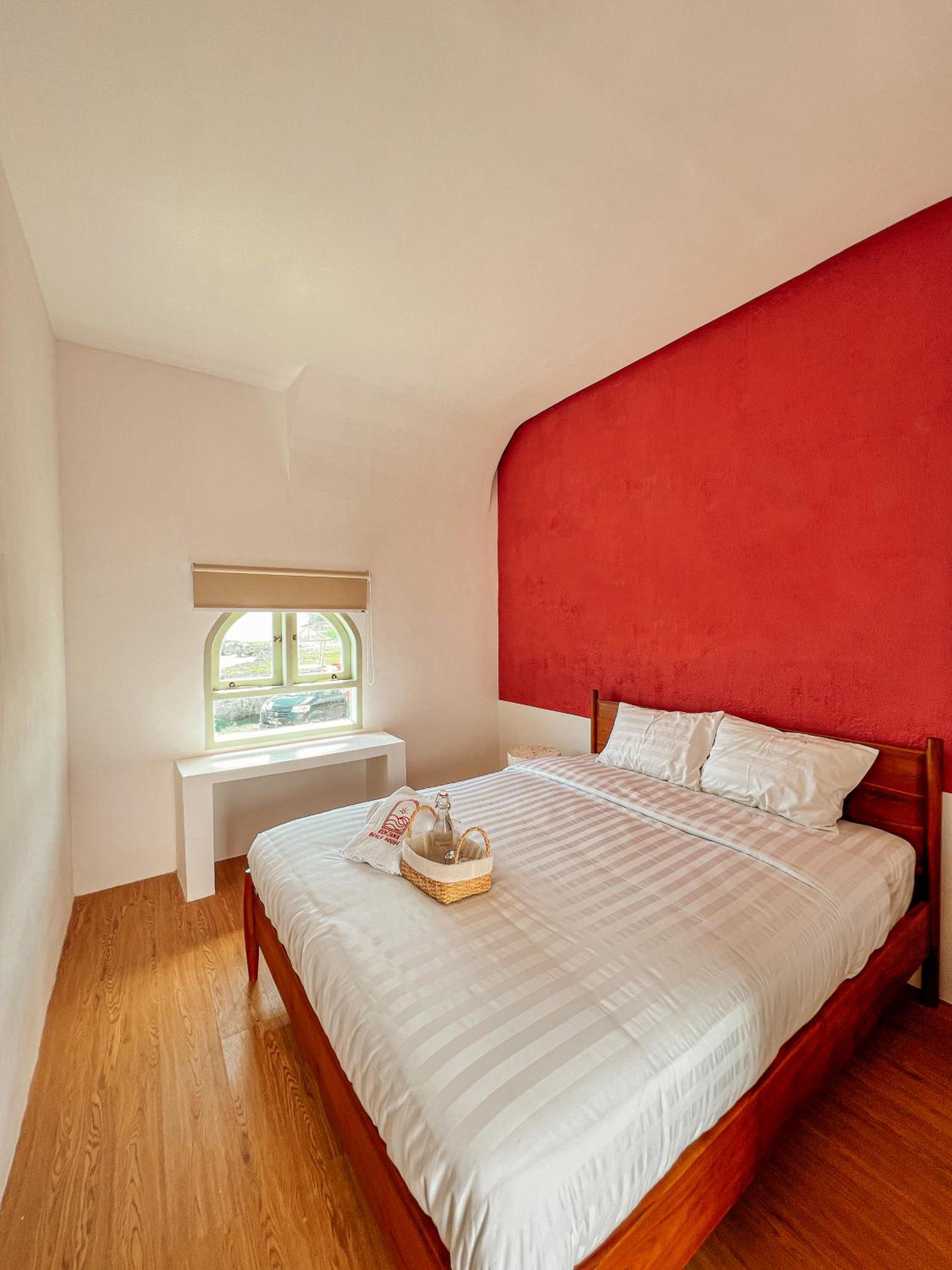 Double Room with Sea View - Photo 9