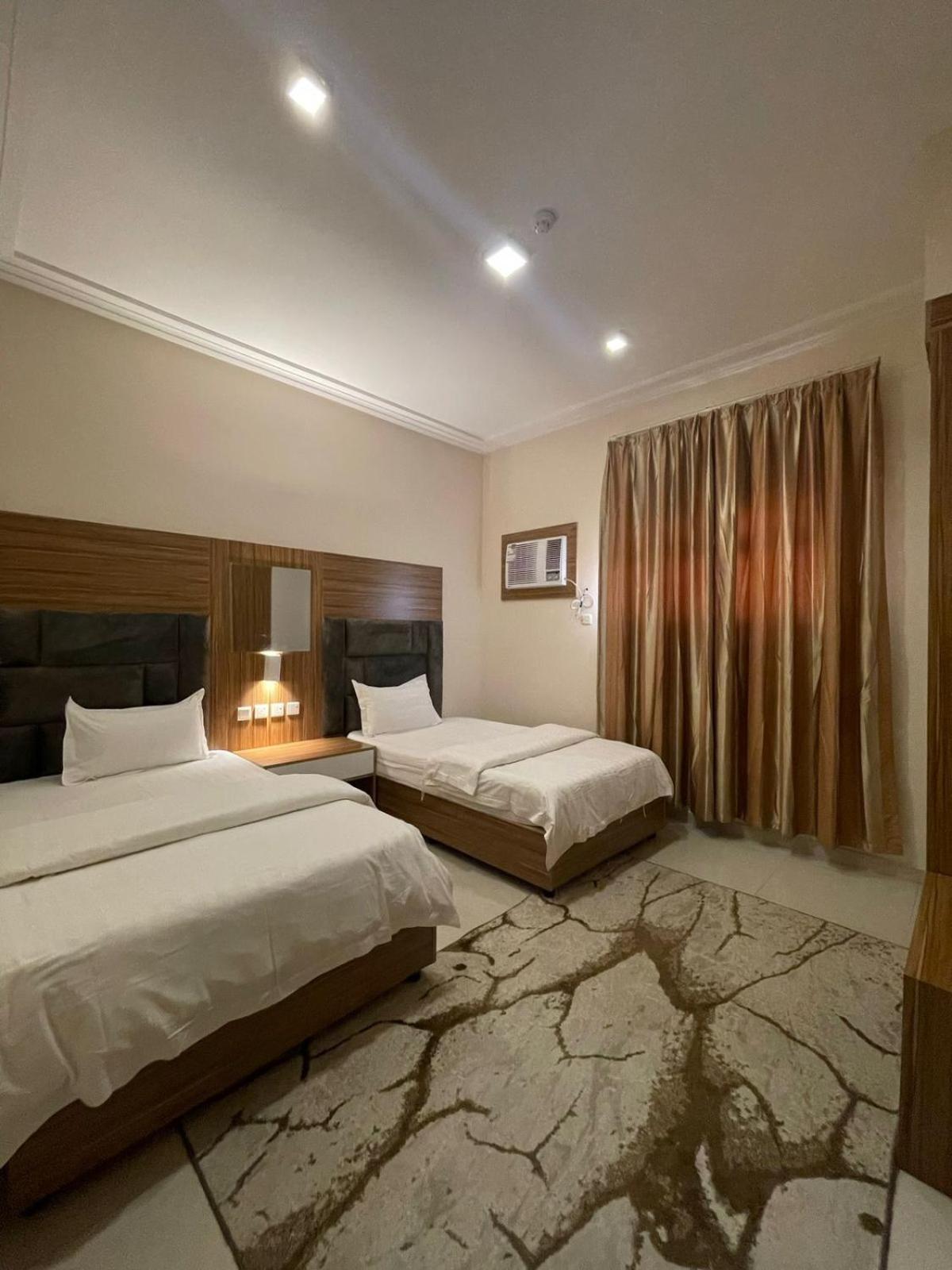 Two-Bedroom Apartment - Photo 4