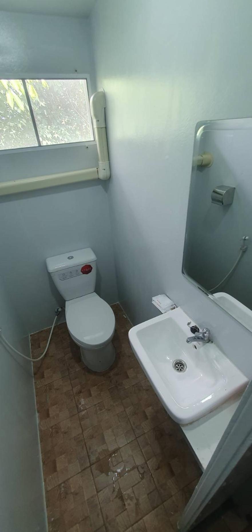 Double Room with Park View - Photo 3