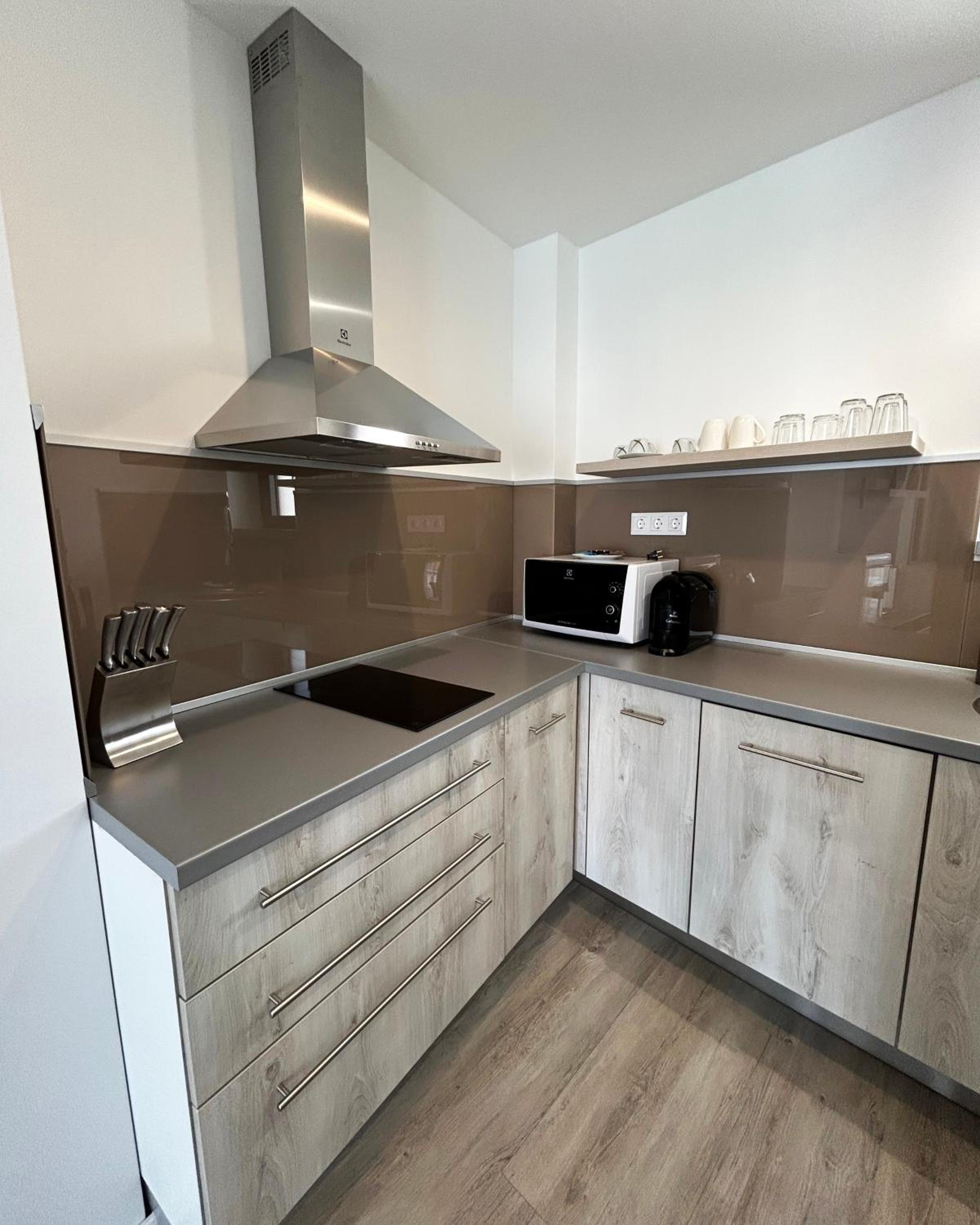 Two-Bedroom Apartment - Photo 16