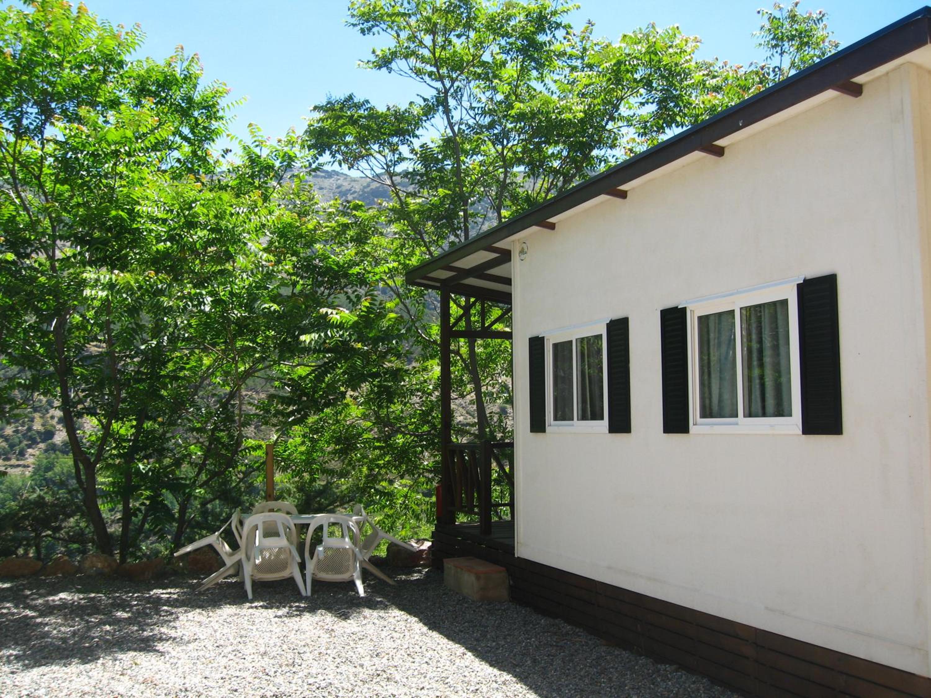 Superior Bungalow photo 2