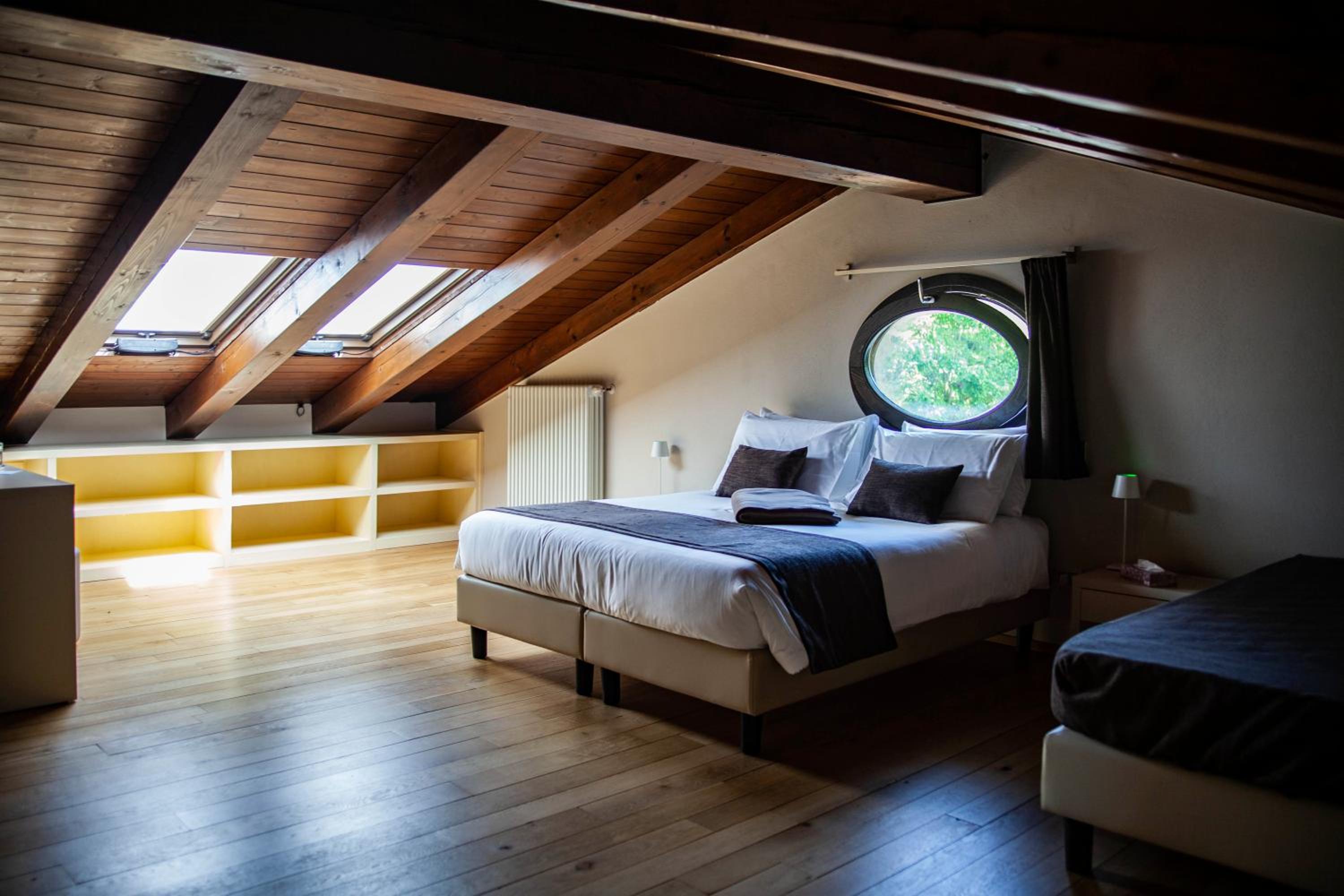 Triple Room with Private Bathroom photo 1