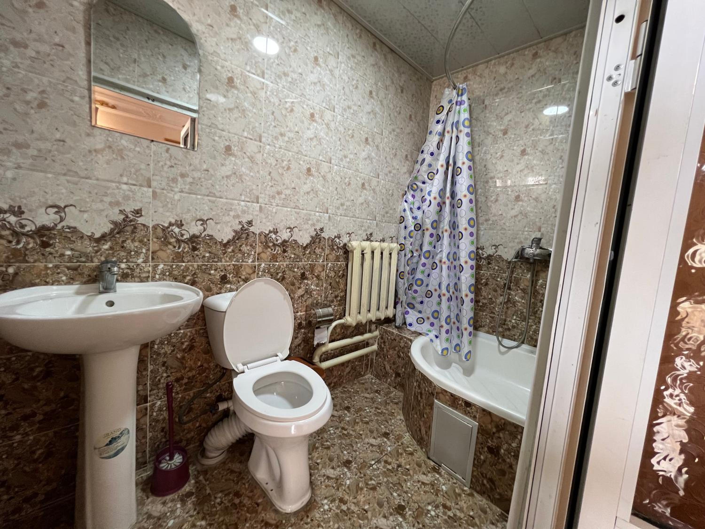 Quadruple Room with Private Bathroom photo 3