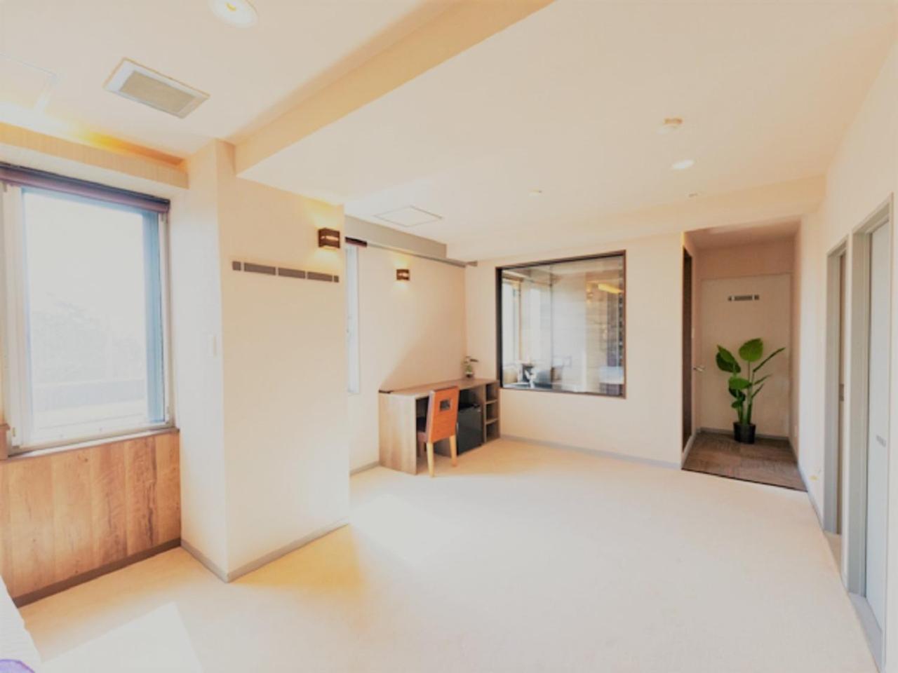Deluxe Twin Room - Non-Smoking - Photo 4