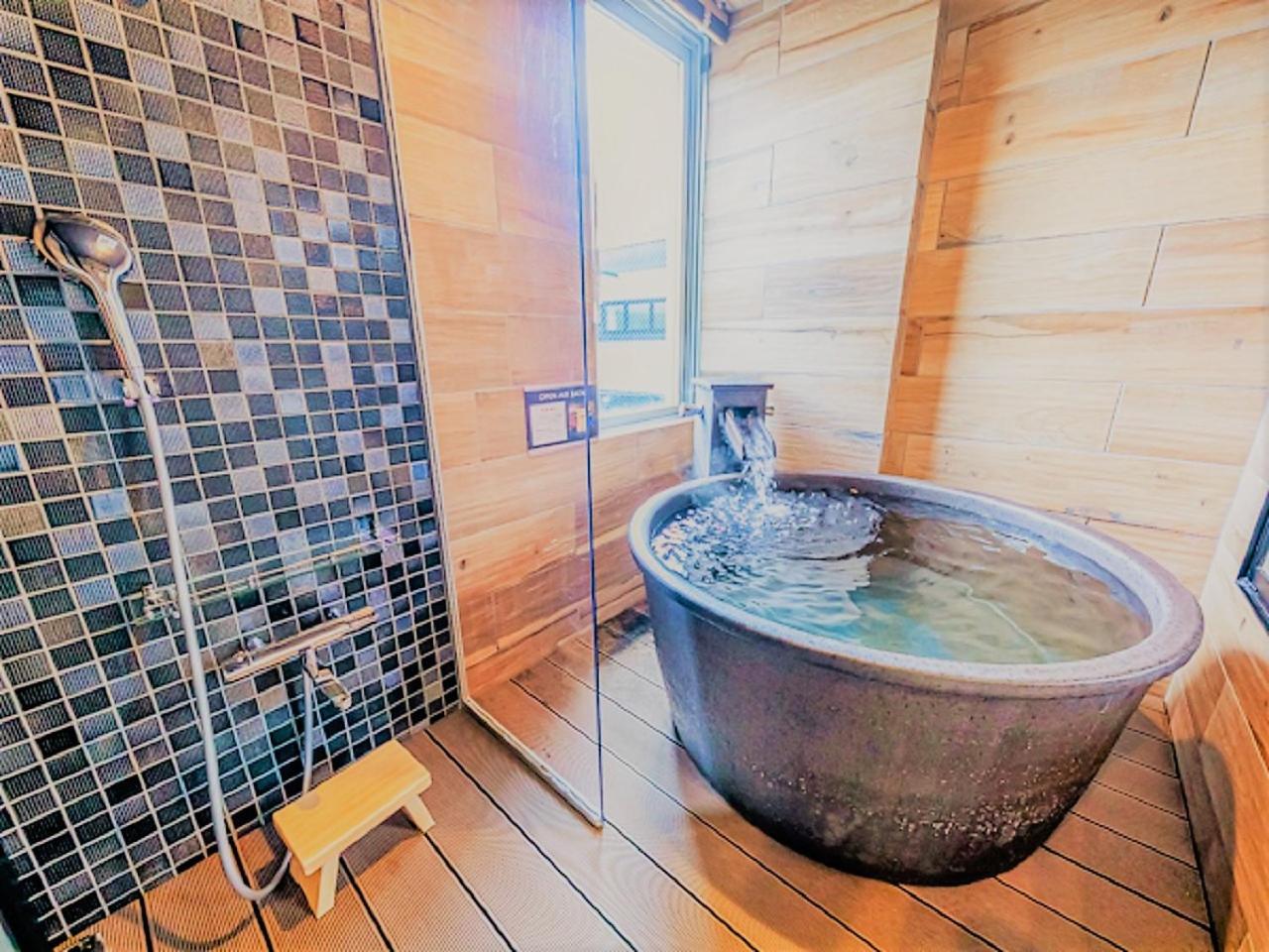 Standard Twin Room (Japanese-Western Style) - Non-Smoking - Photo 5
