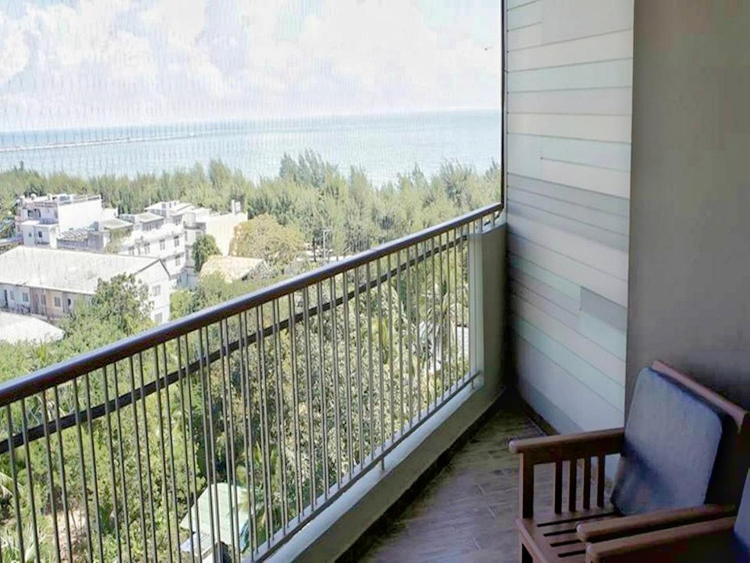Deluxe Double Room - Photo 8