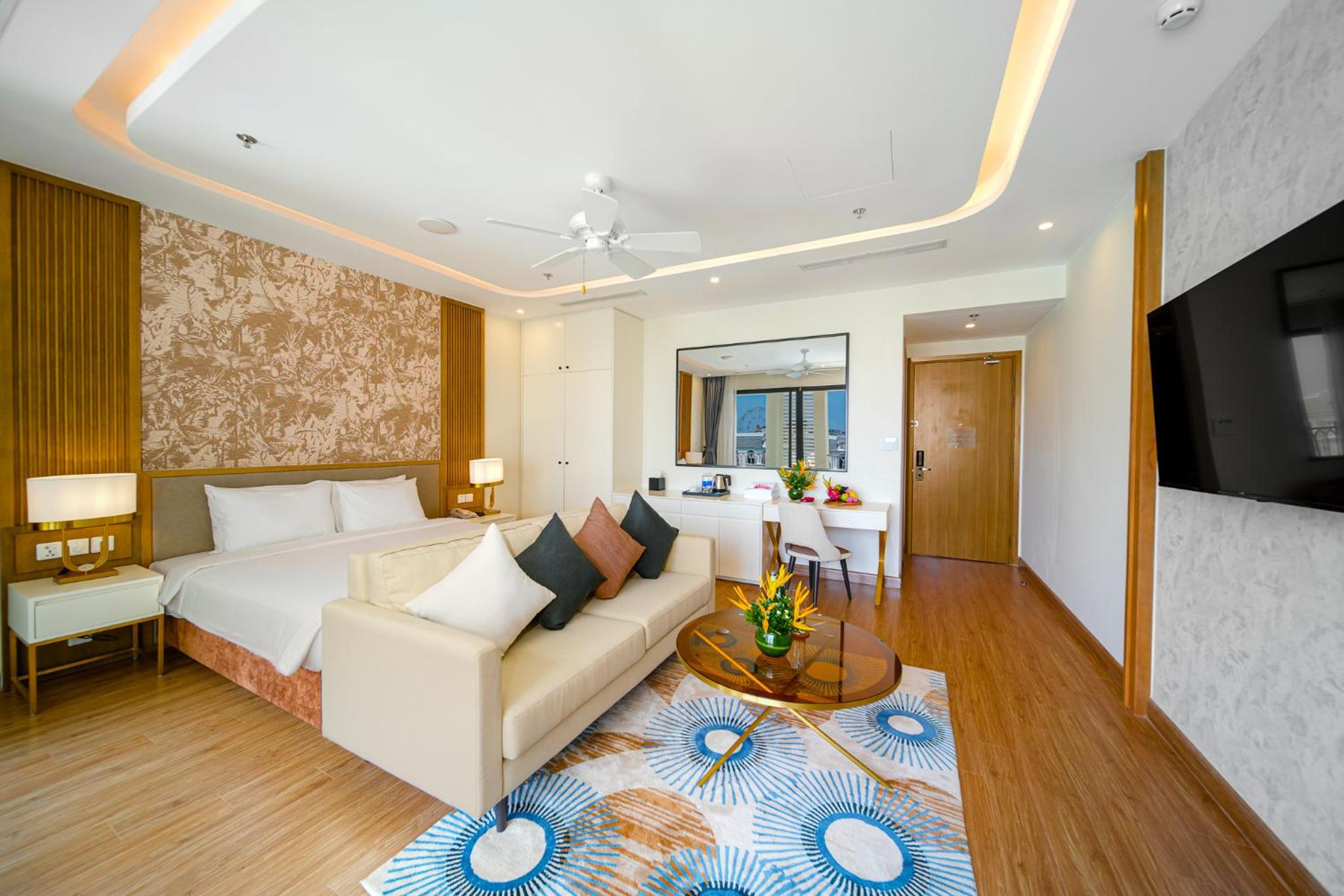 Studio Suite photo 1