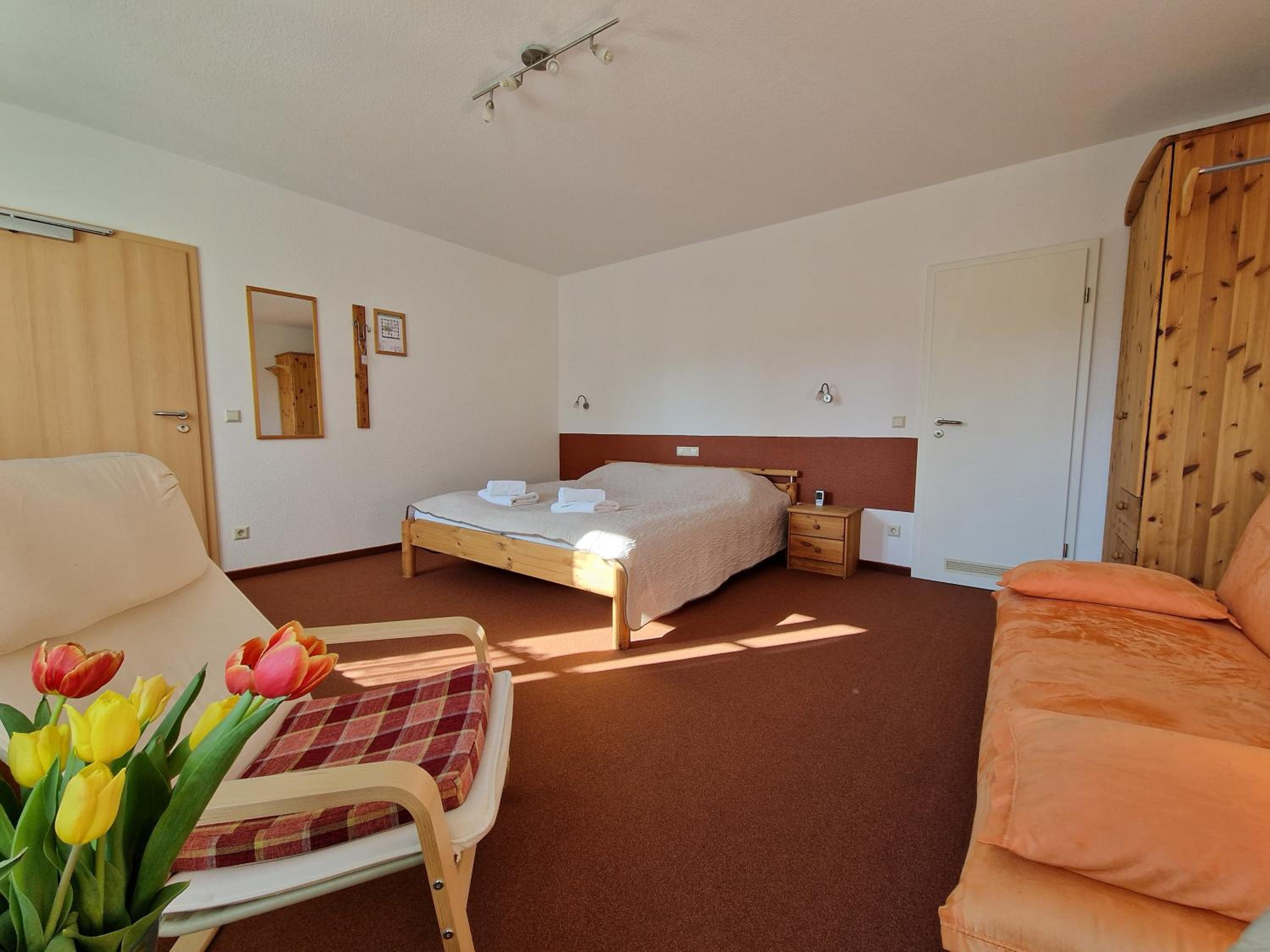 Double Room with Extra Bed photo 3