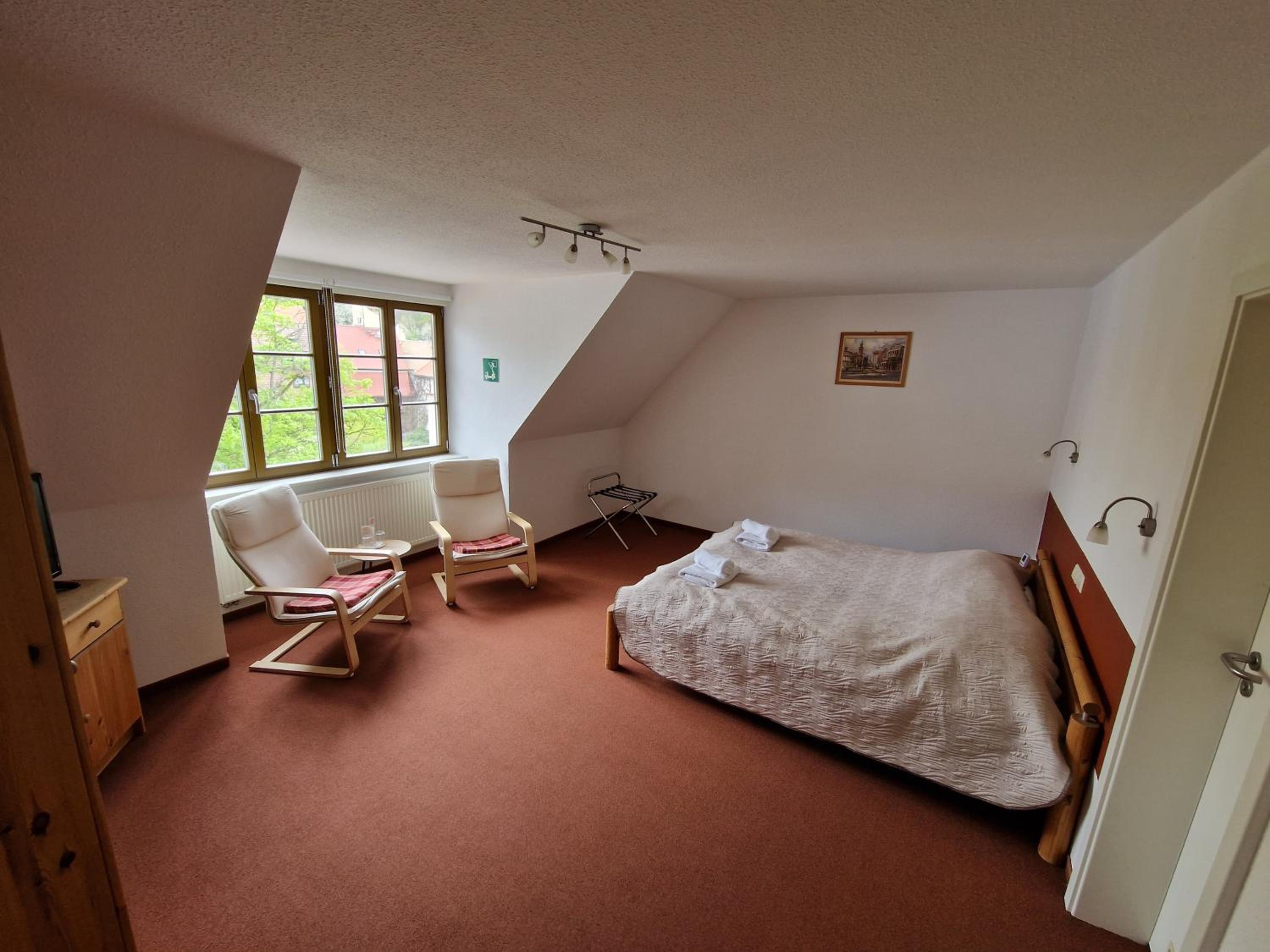 Standard Double Room photo 3