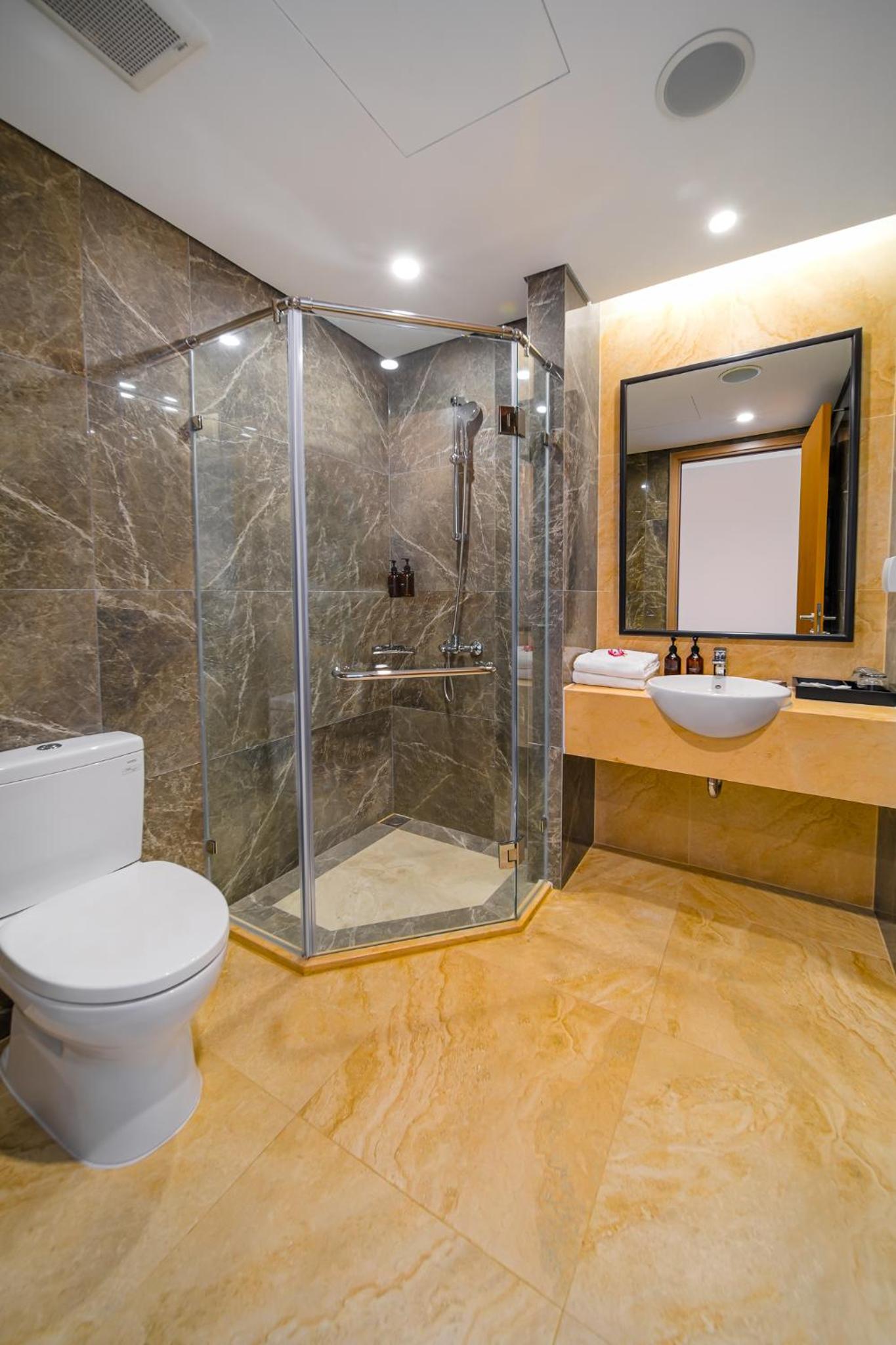 Superior Twin Room with Pool View photo 2