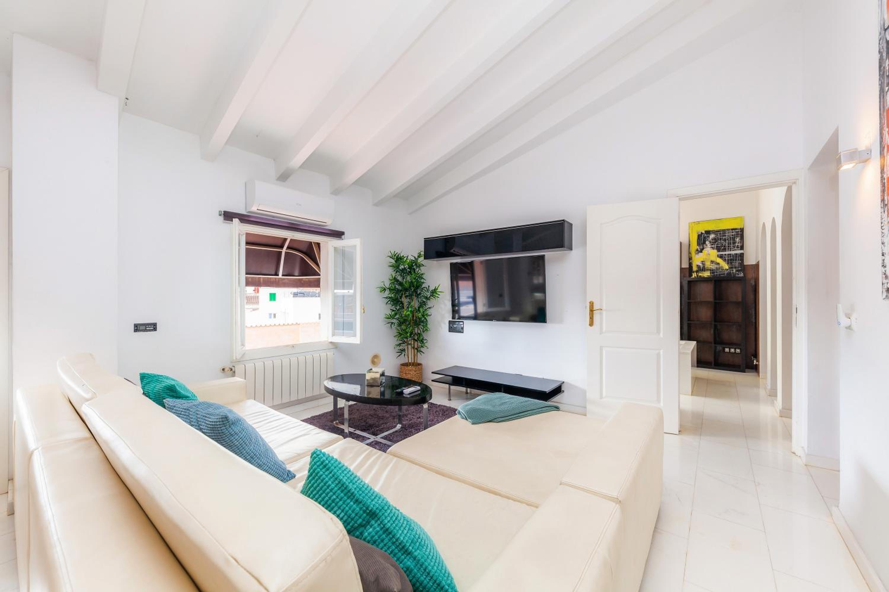 Villa with Garden View - Photo 1