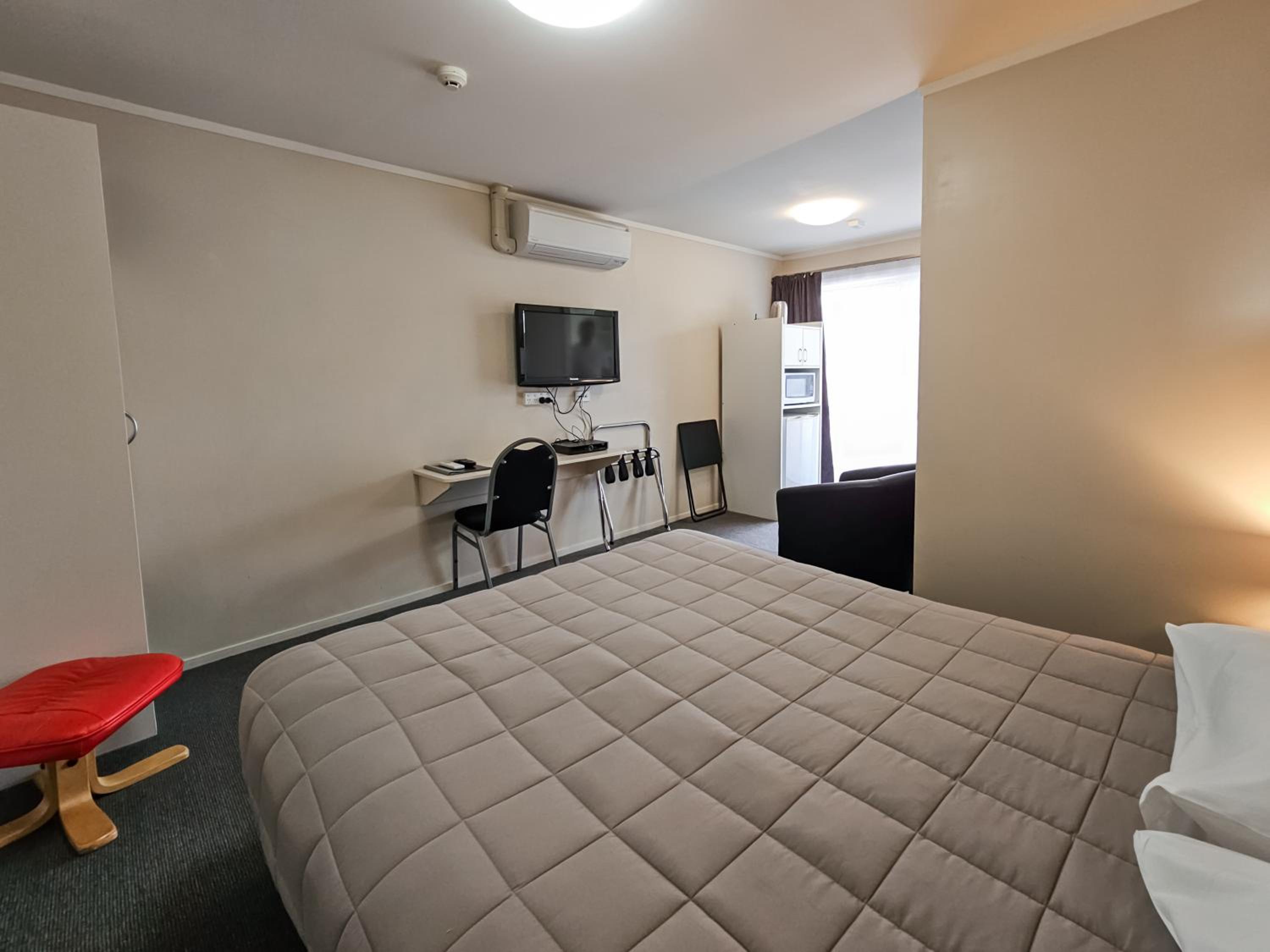 Economy Double Room - Photo 6