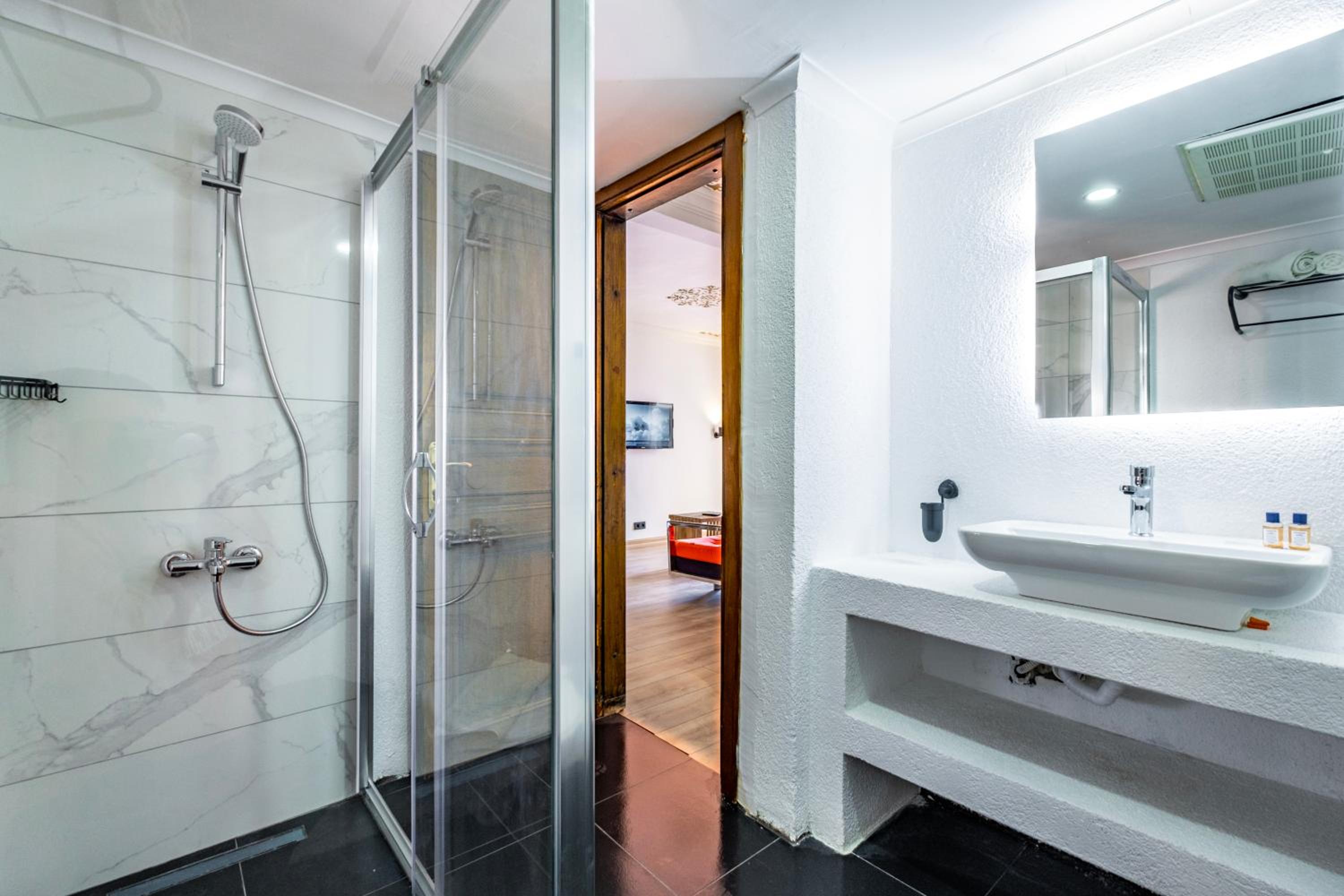Suite with Sea View photo 3