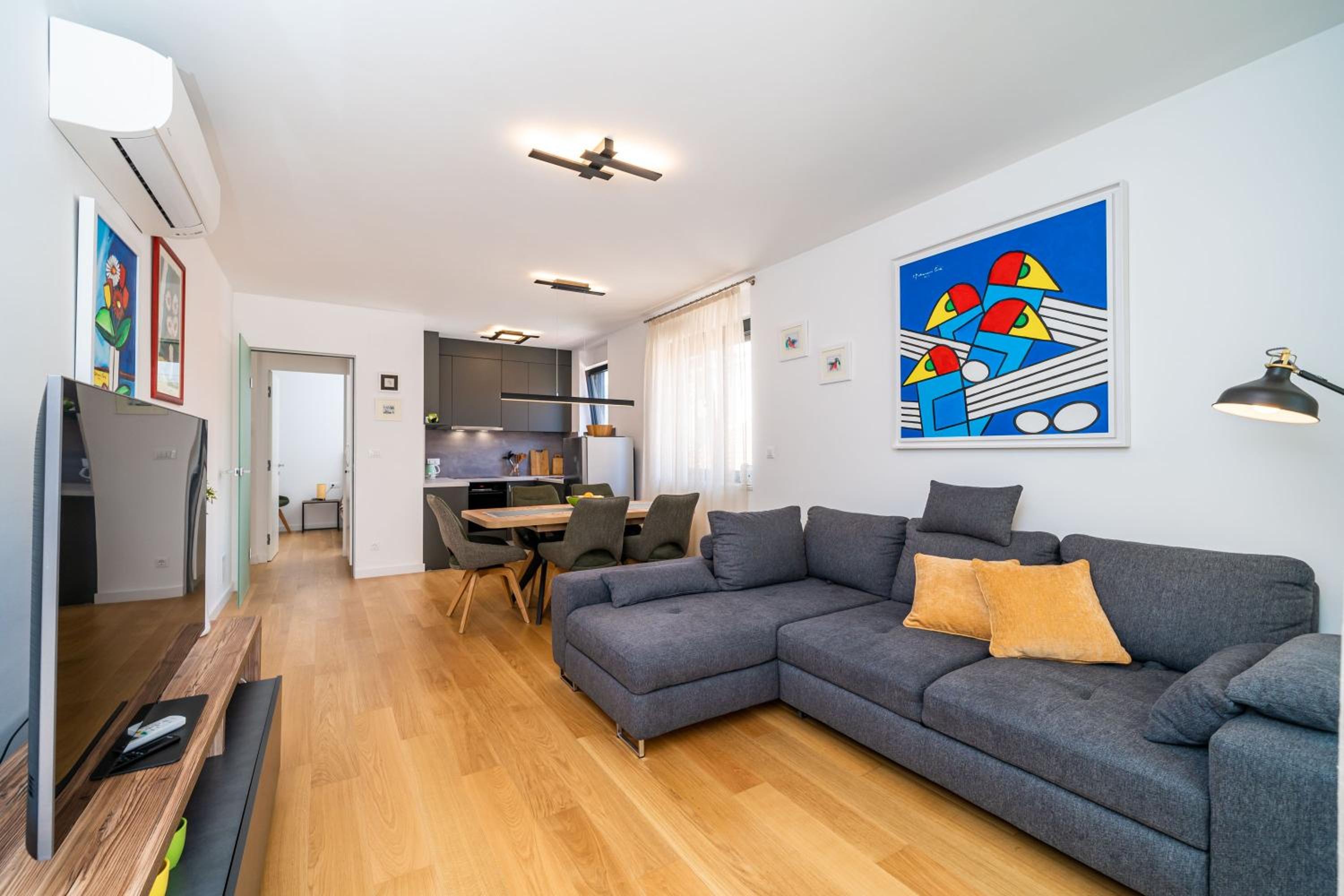 One Bedroom Apartment with Balcony