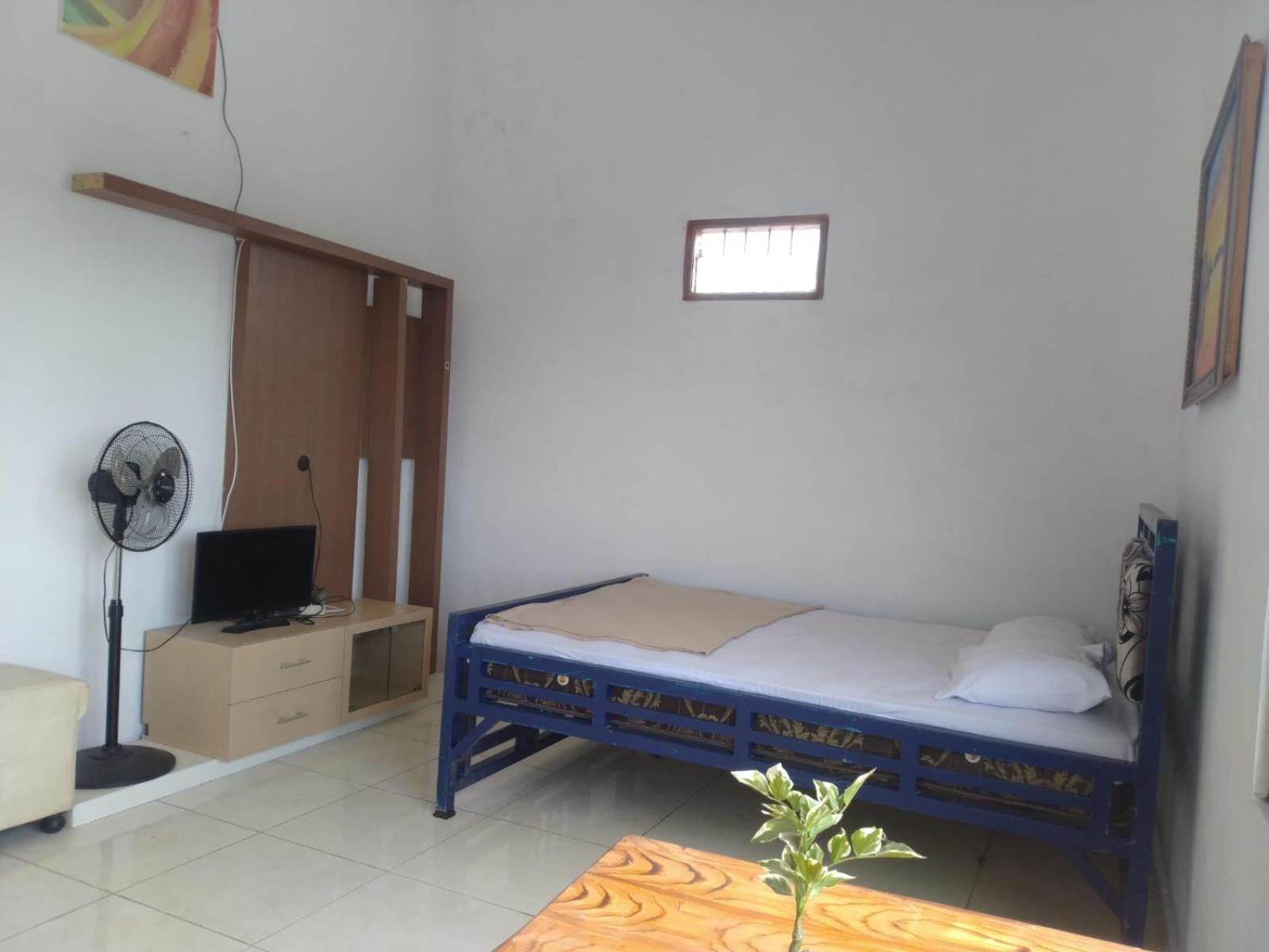 Double Room - Photo 5