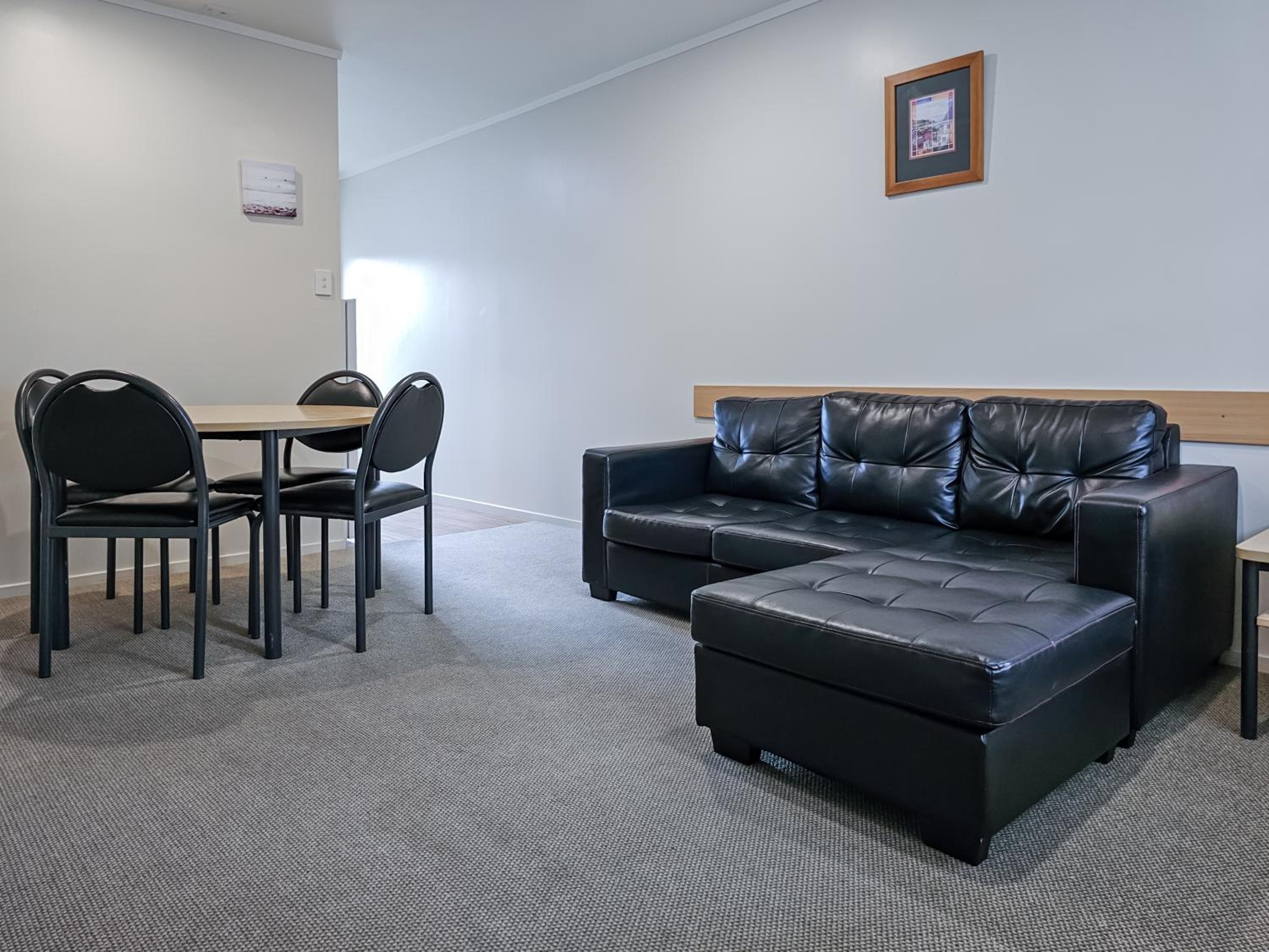 Two-Bedroom Family Apartment - Photo 3