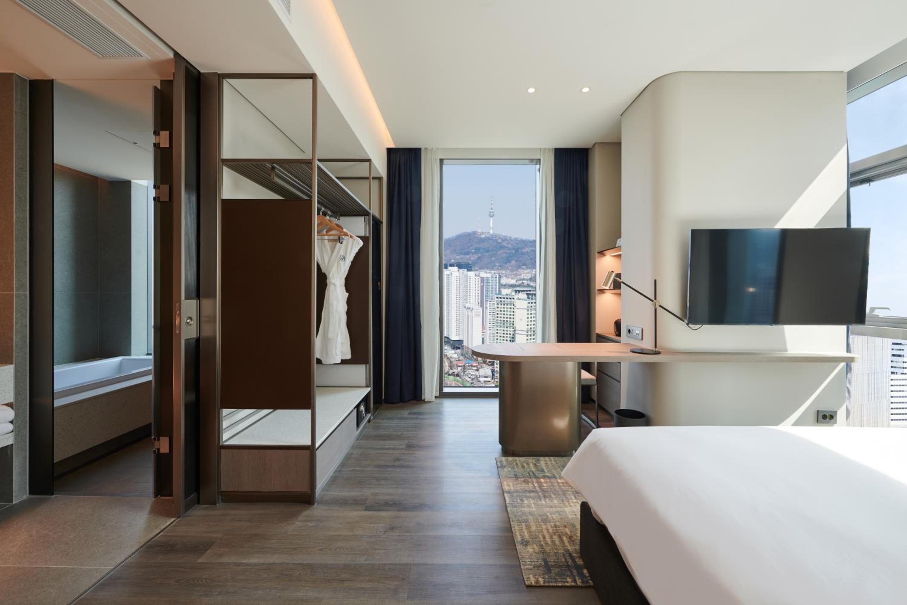 Residence Suite (Han River View) - Photo 3