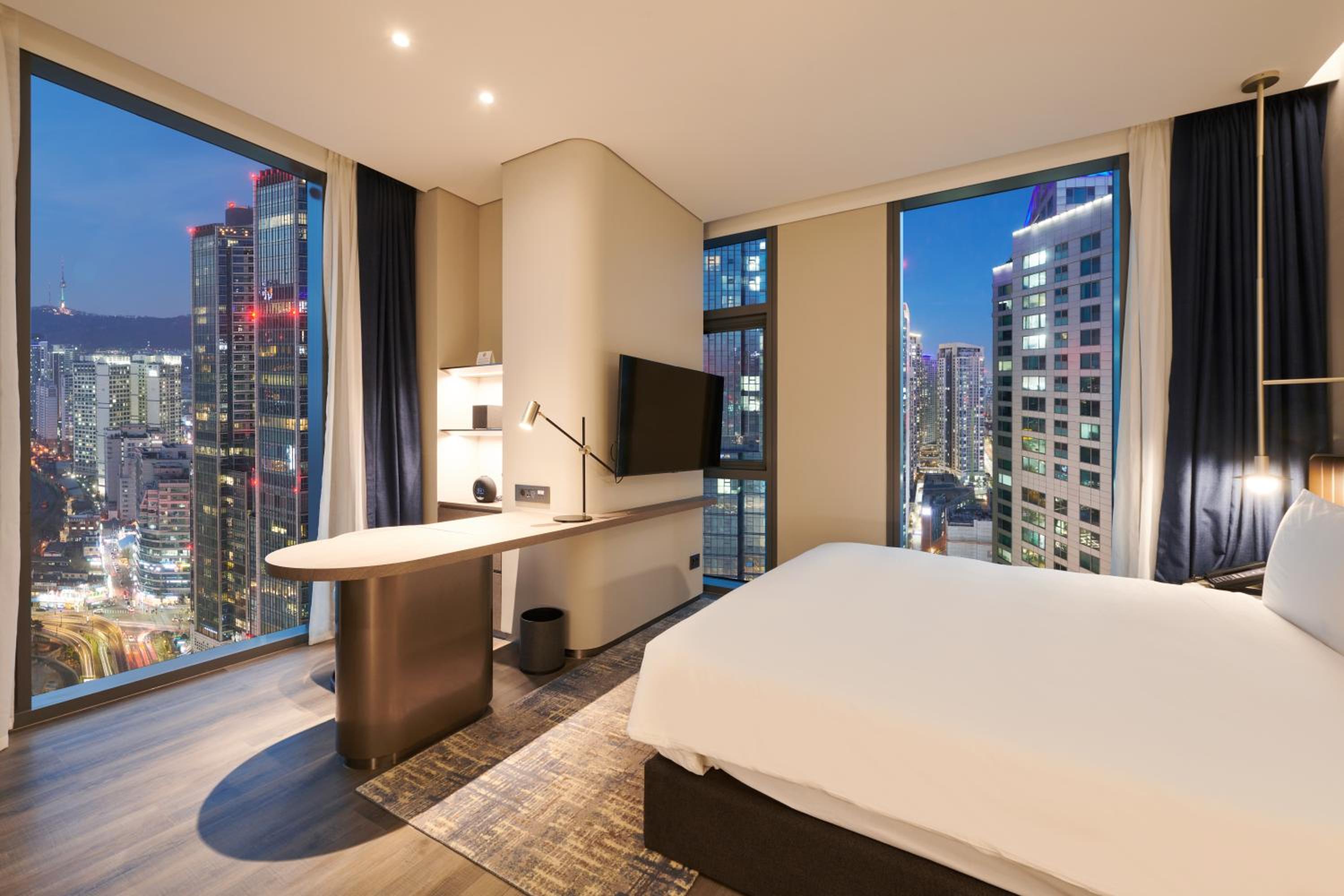 Residence Suite (Han River View) - Photo 2