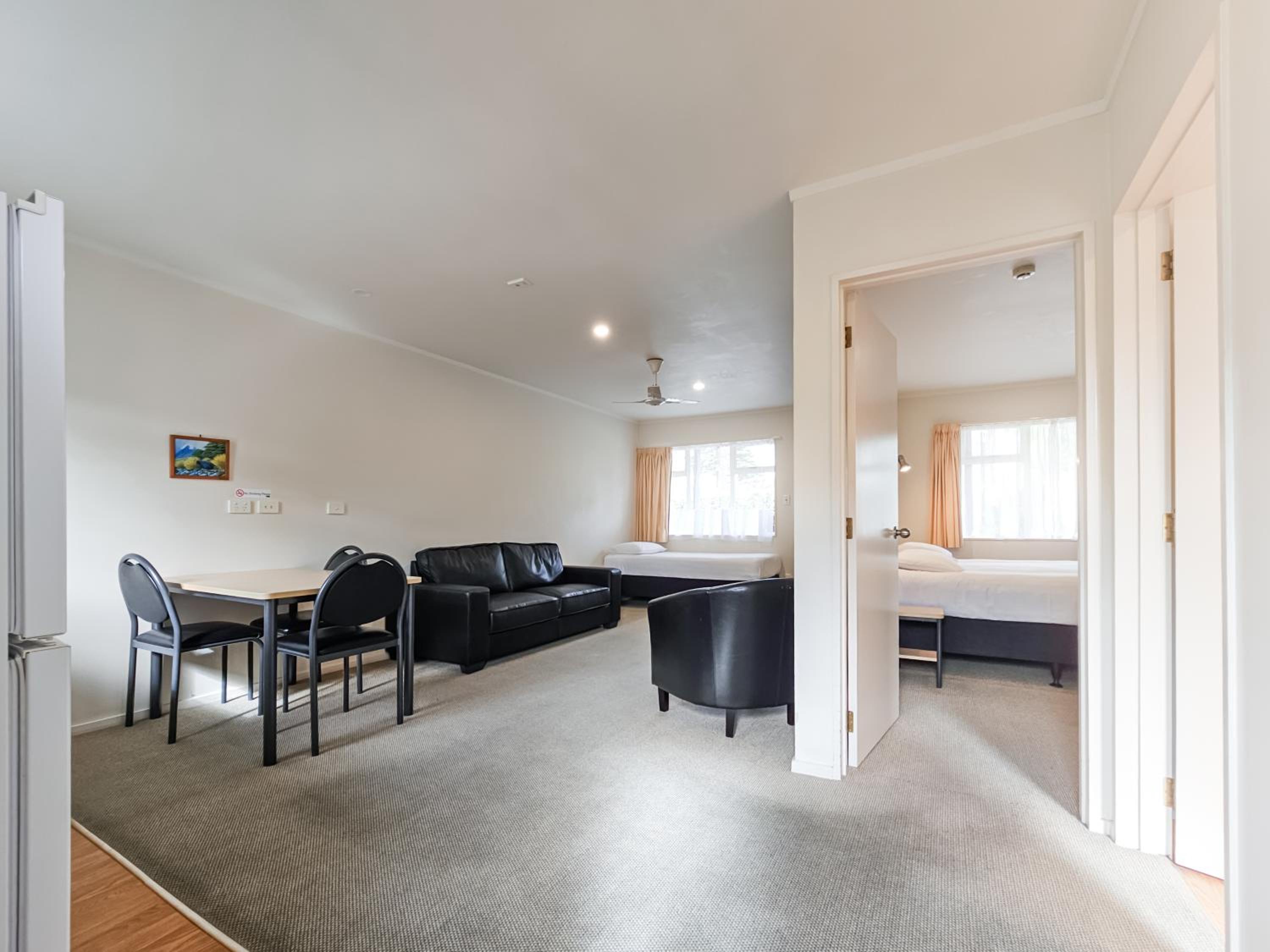 One-Bedroom Apartment - Photo 1