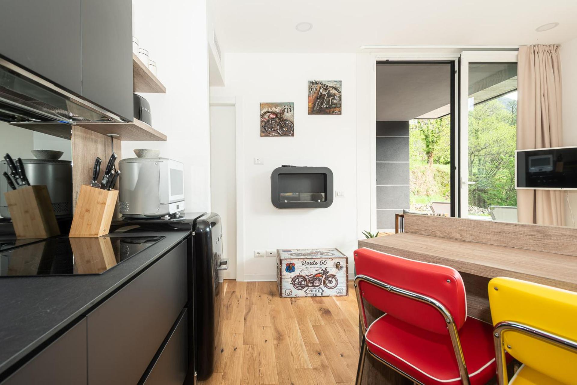 One-Bedroom Apartment photo 2