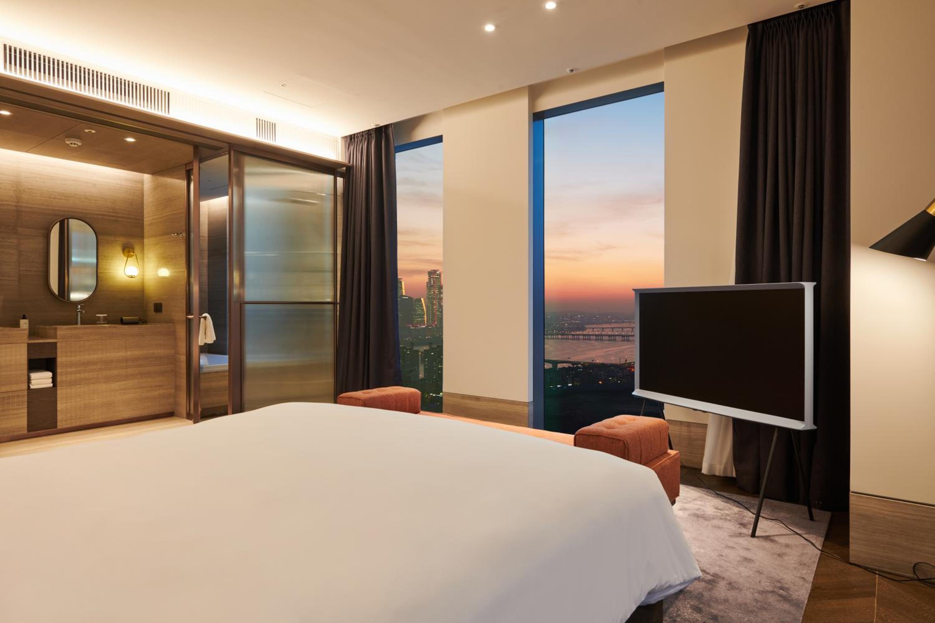 Prestige Suite - Photo 4