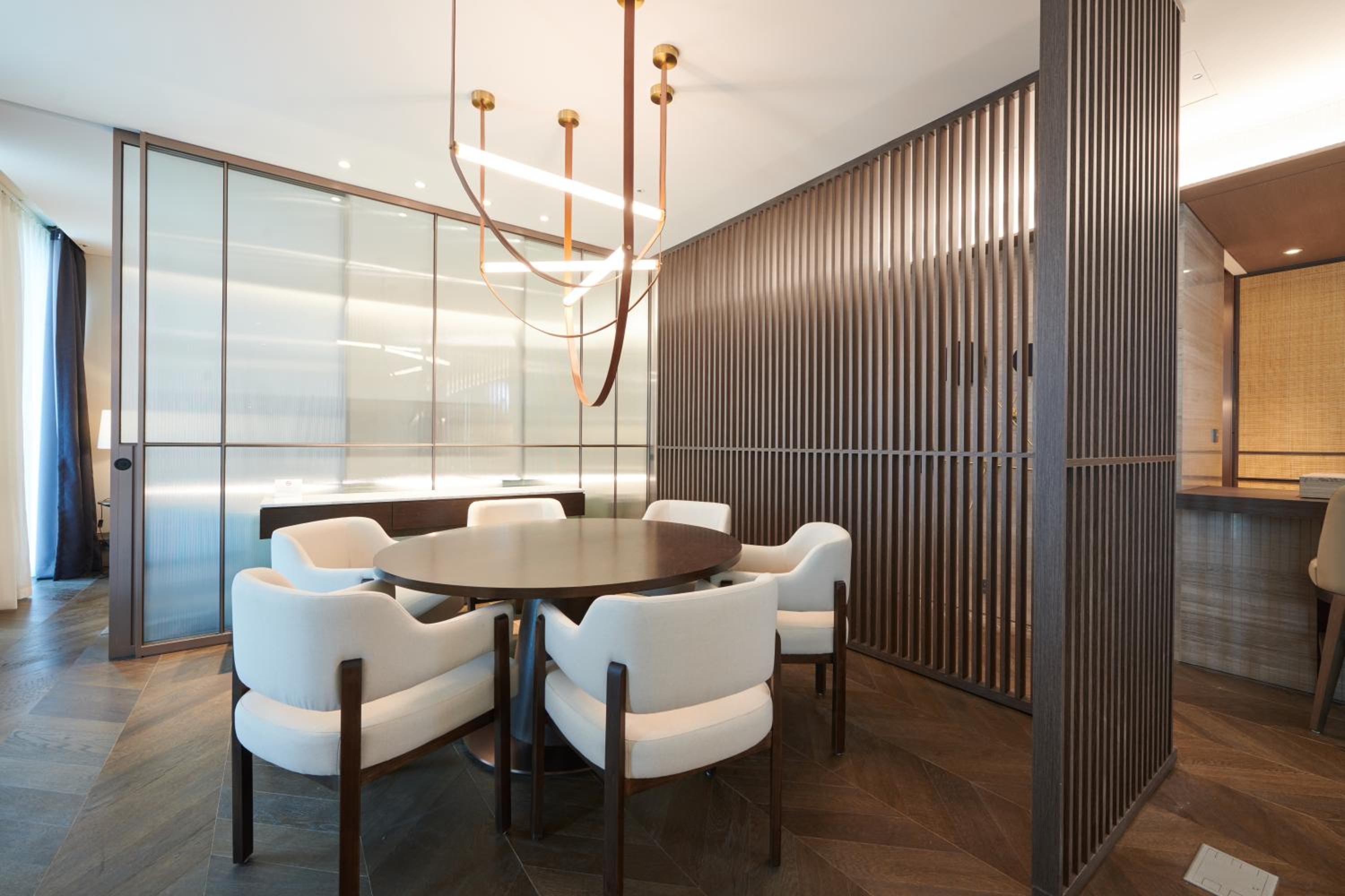 Prestige Suite - Photo 6